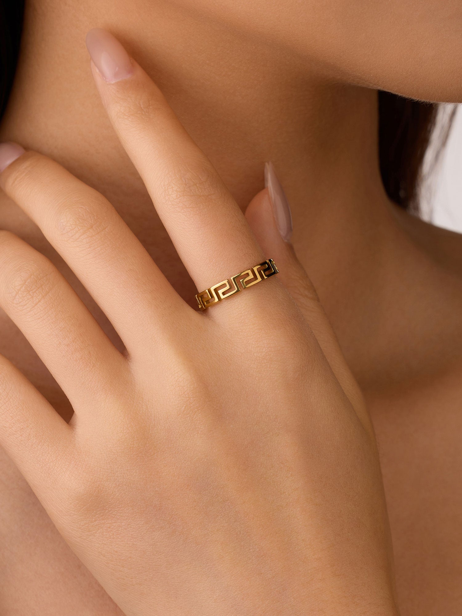 Anel entrelazado Dourado