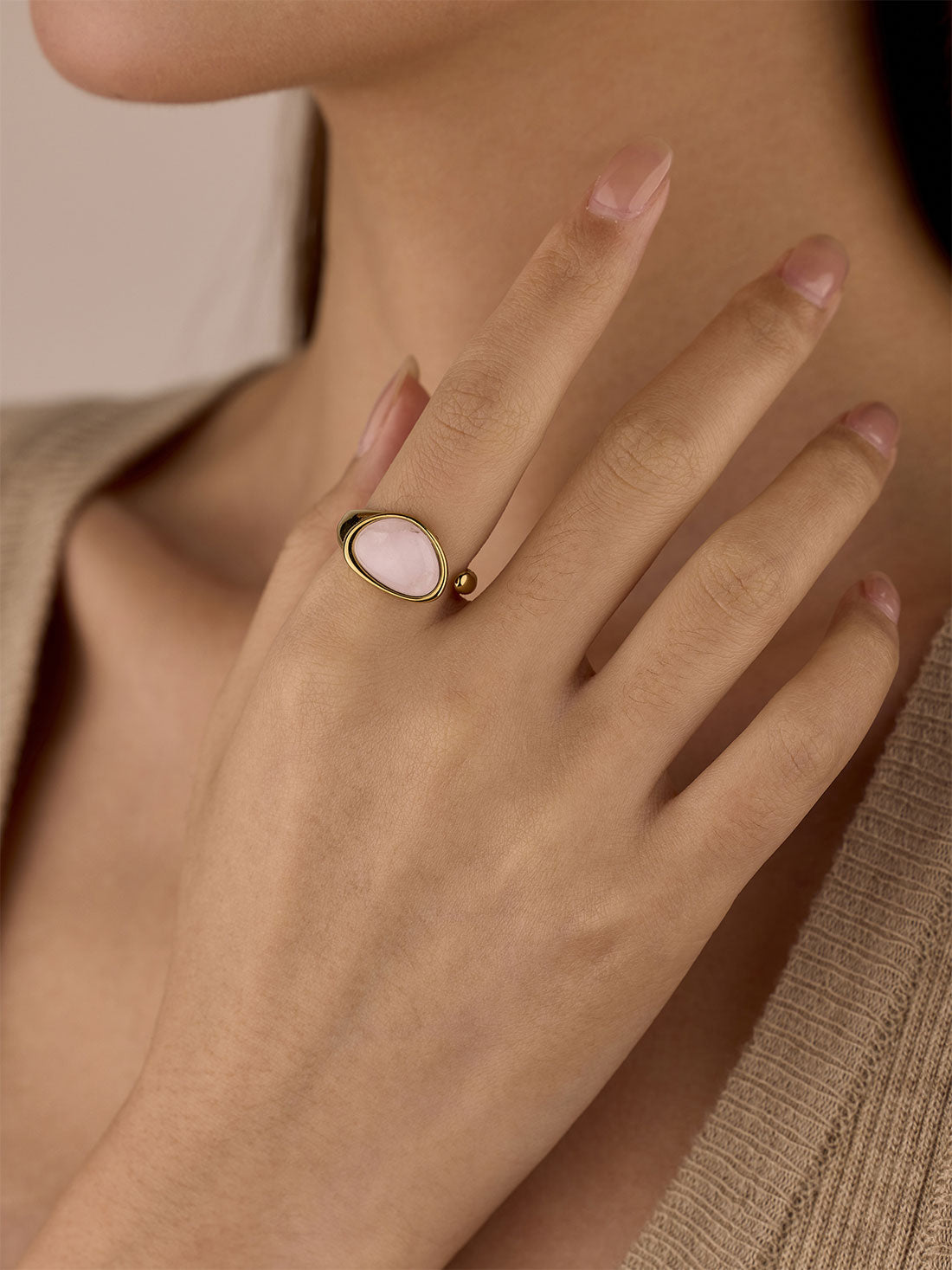 Anel Naia Rosa Dourado