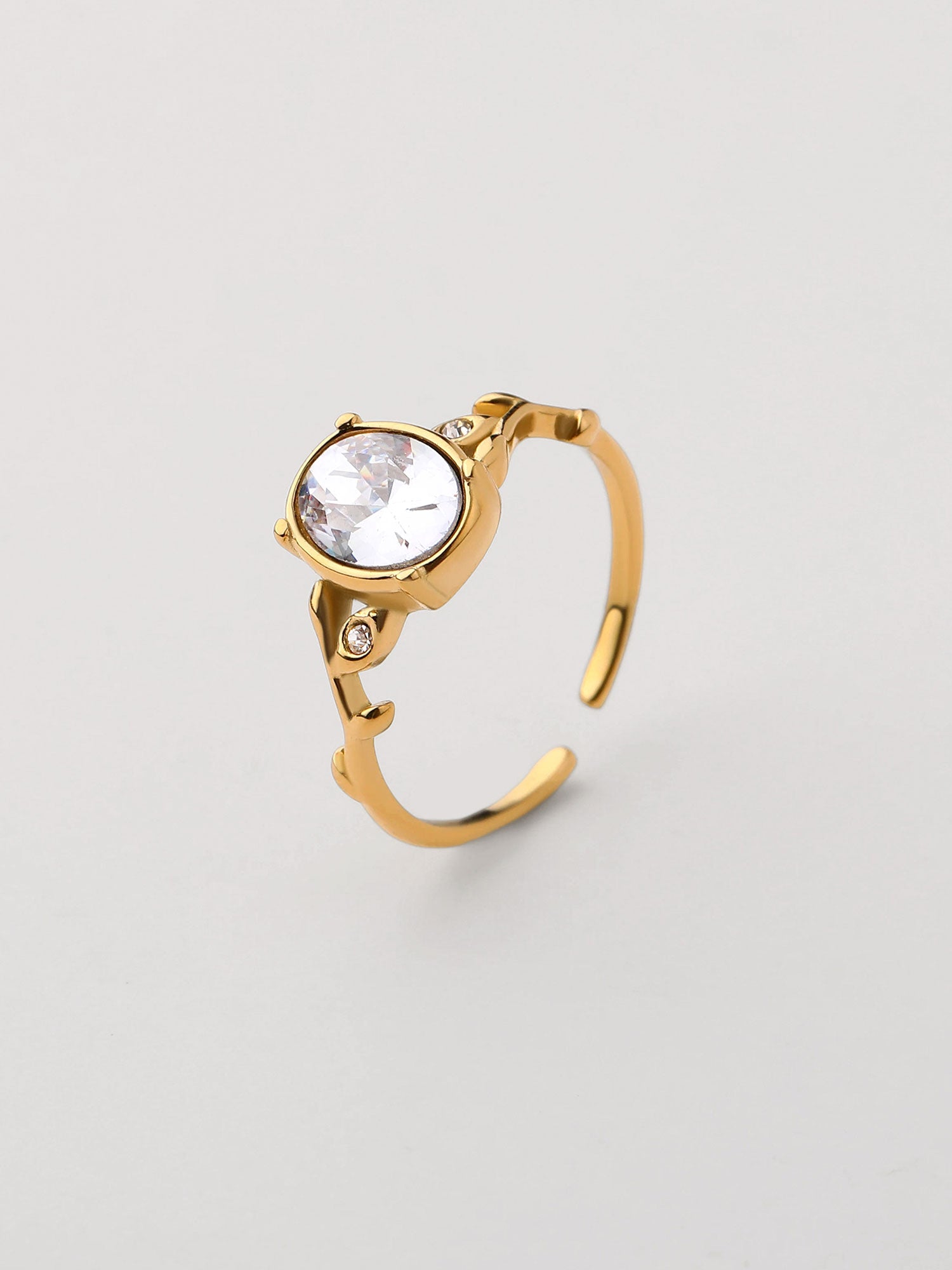 Anel zirconia negra Dourado