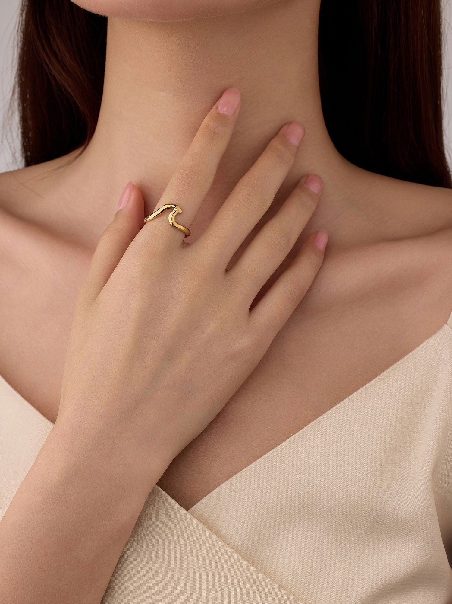 Anel Evora Ajustável Zircónia Dourado Minimal