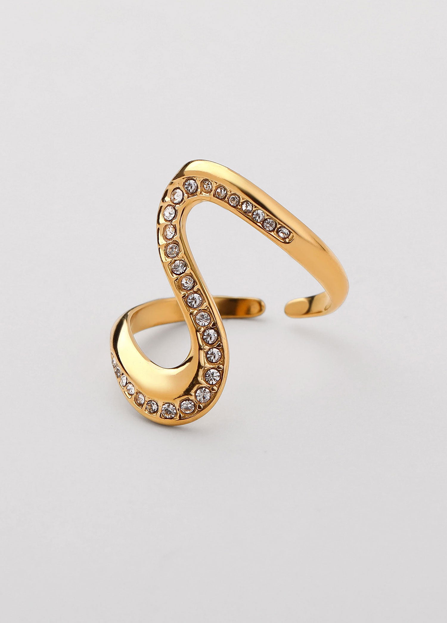 Anel com forma com zircónias Dourado