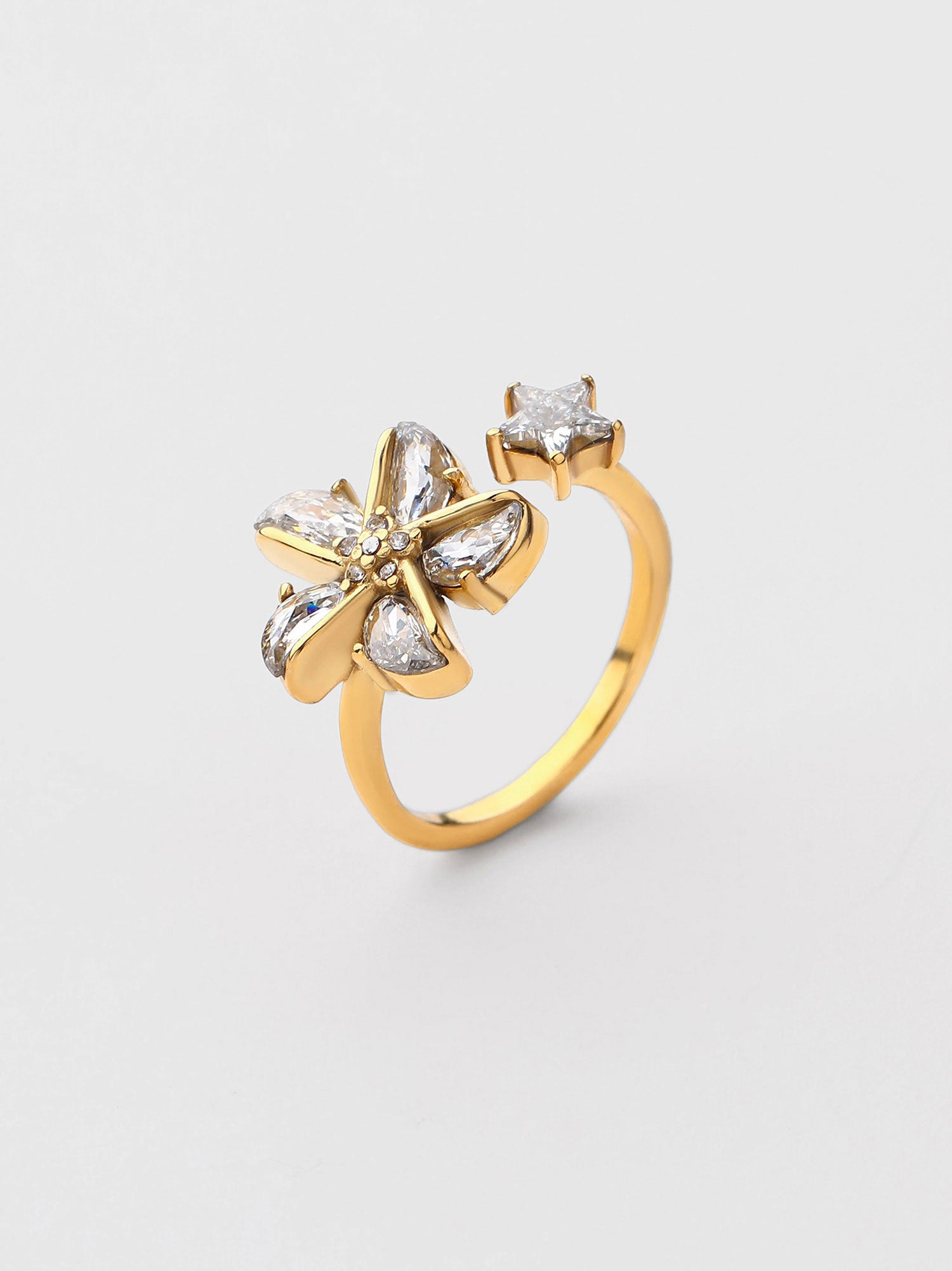 Anillo Ajustable Phaela Zirconia Dorado Brillo