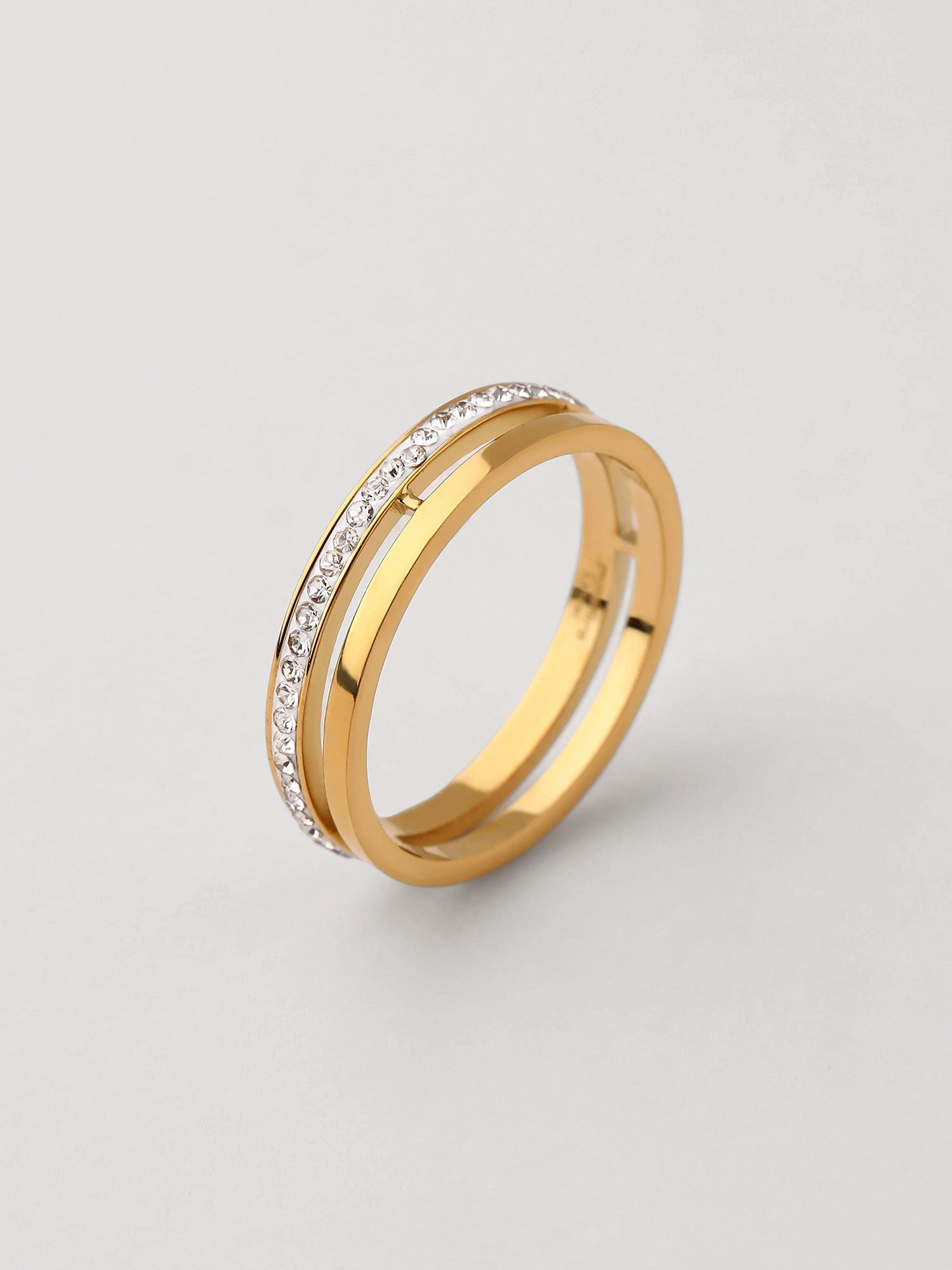 Anel duplo com zircónias Dourado