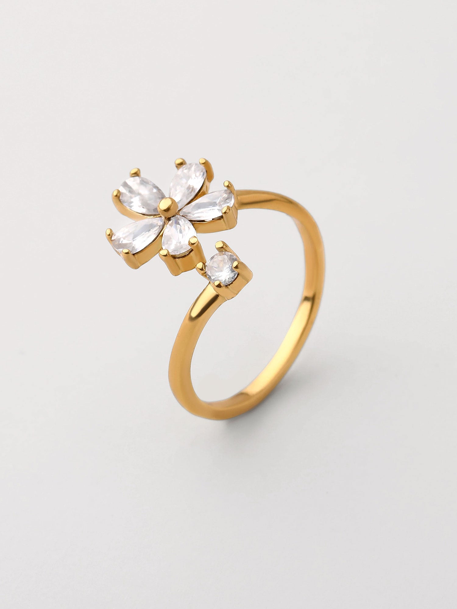 Anel com zircónias flor Dourado