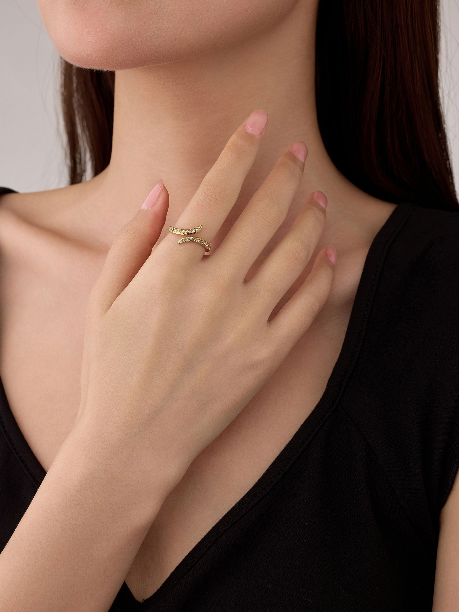 Anillo Elina Ajustable Zirconia Blanca Dorado Minimal
