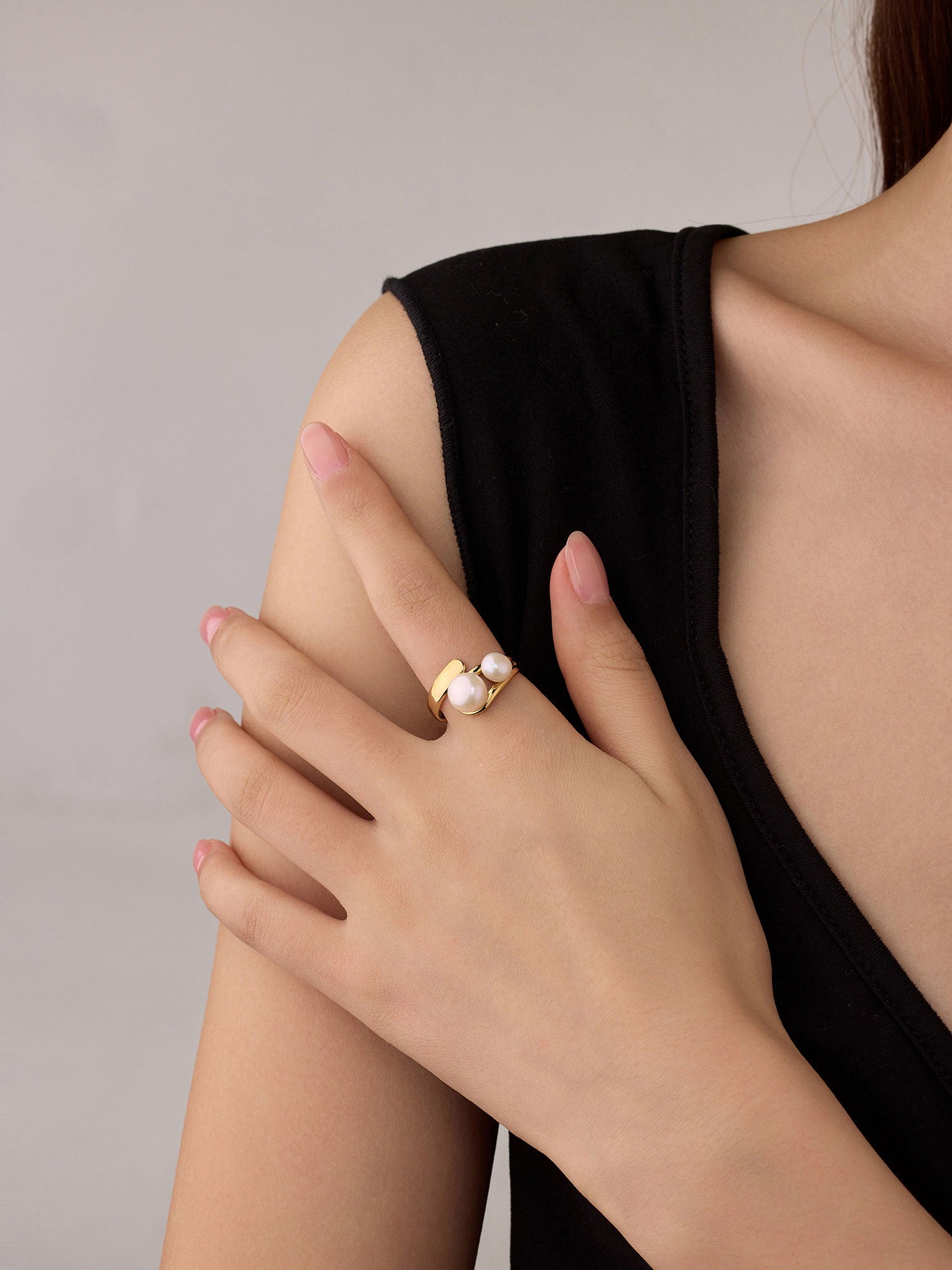 Anel Gaia Ajustável Zircónia Dourado Elegante
