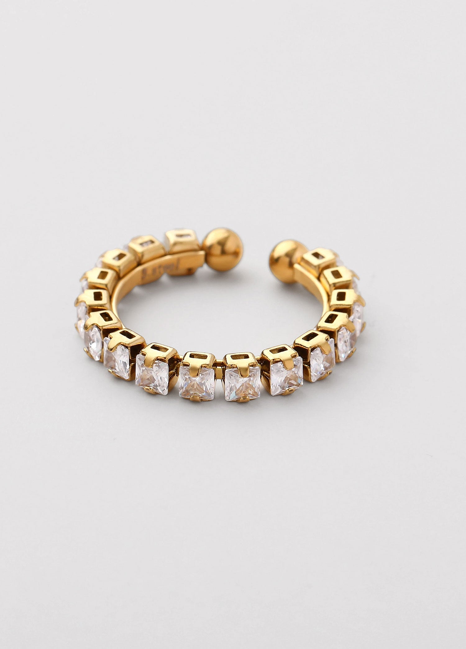 Anel zircónias Dourado