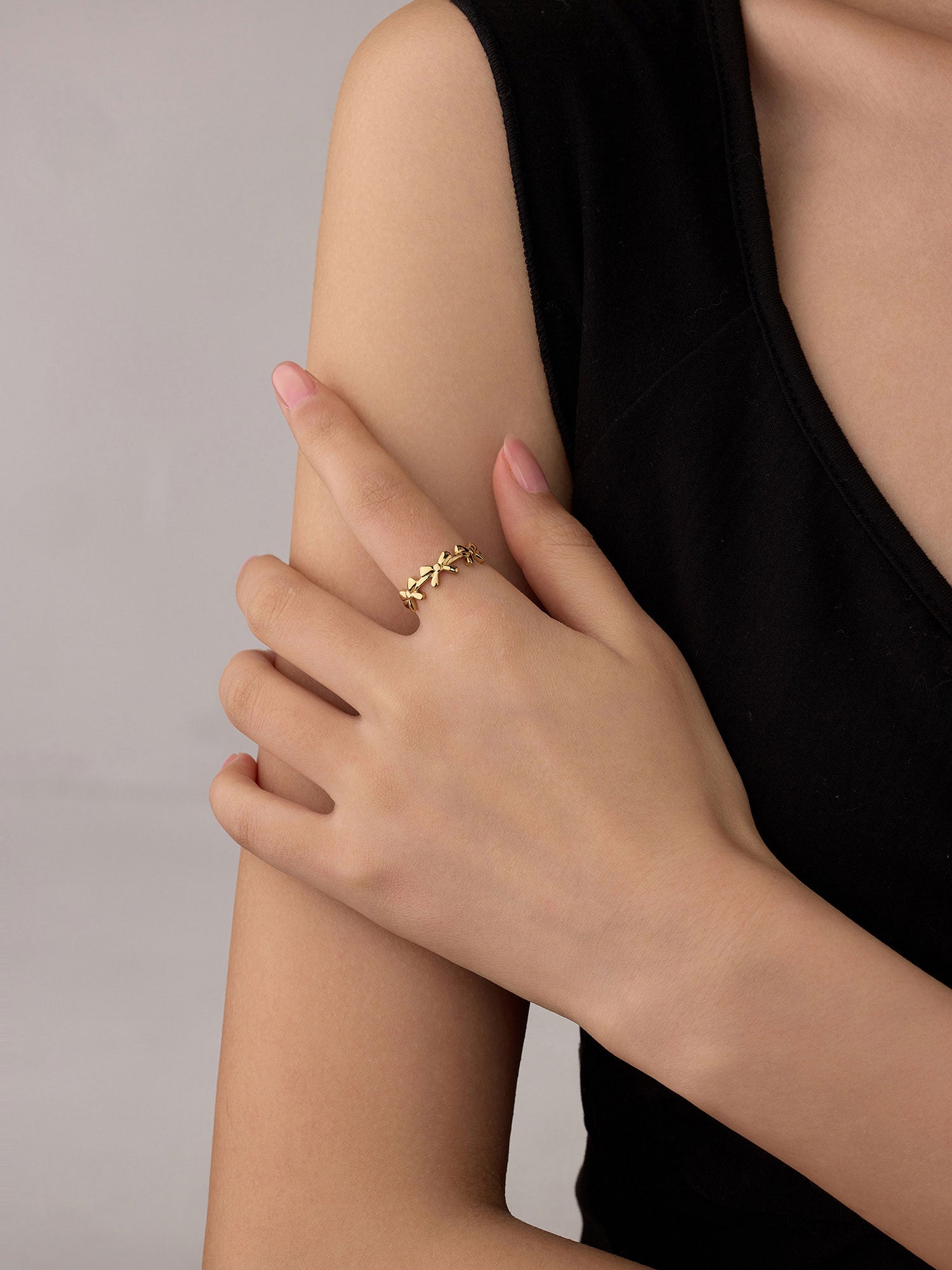Anillo Ajustable Ondine Dorado Minimal