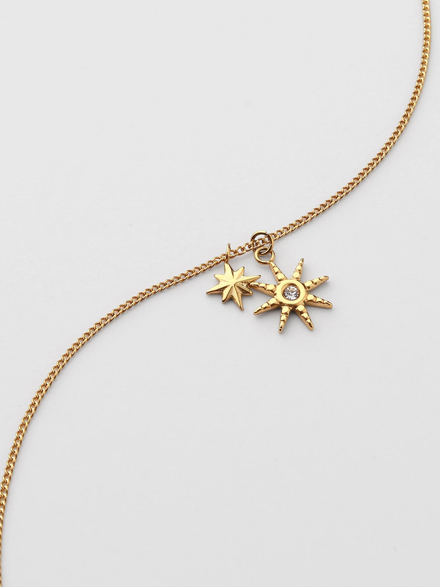 Colar estrella com zirconia Dourado