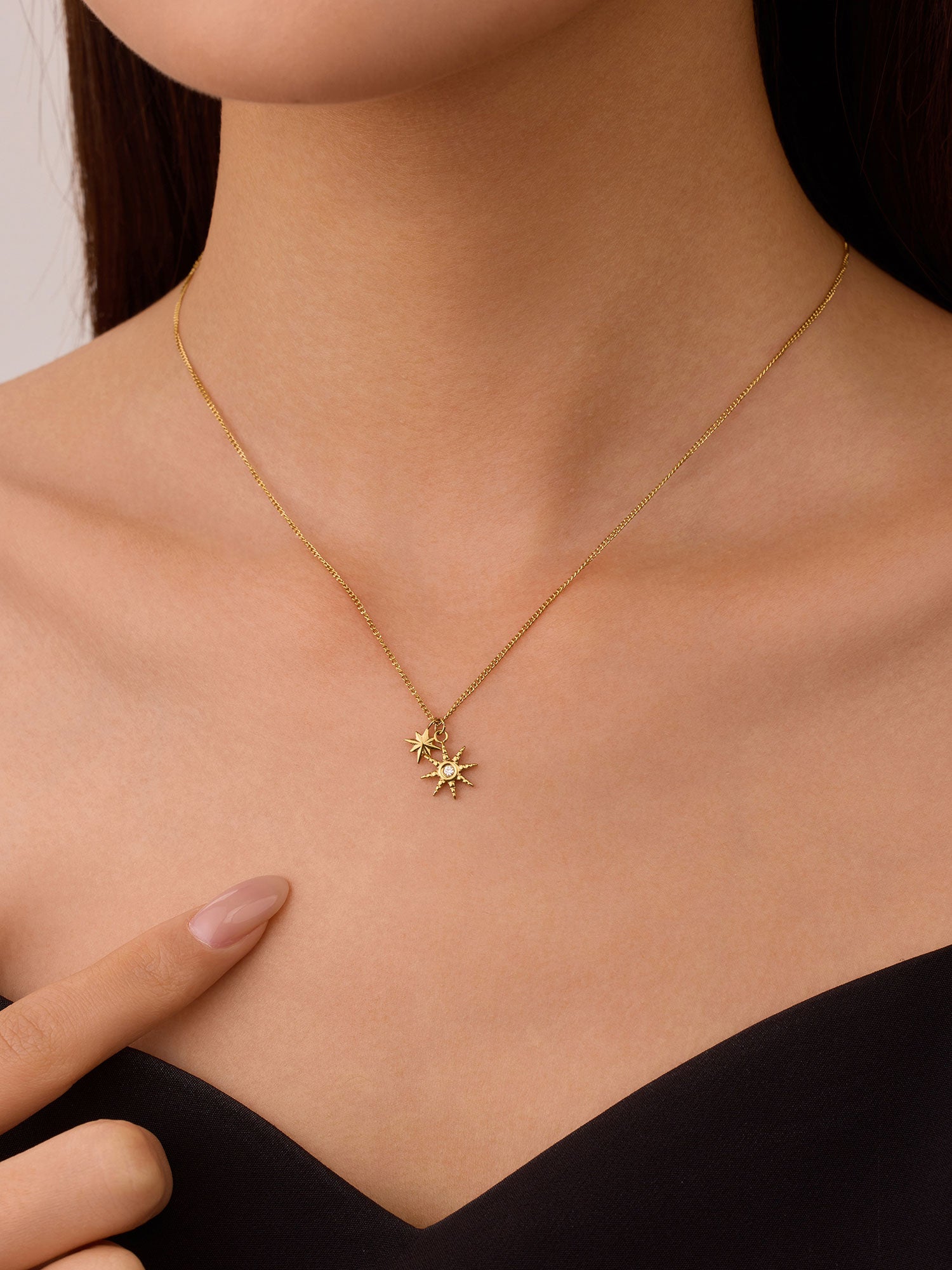 Colar estrella com zirconia Dourado