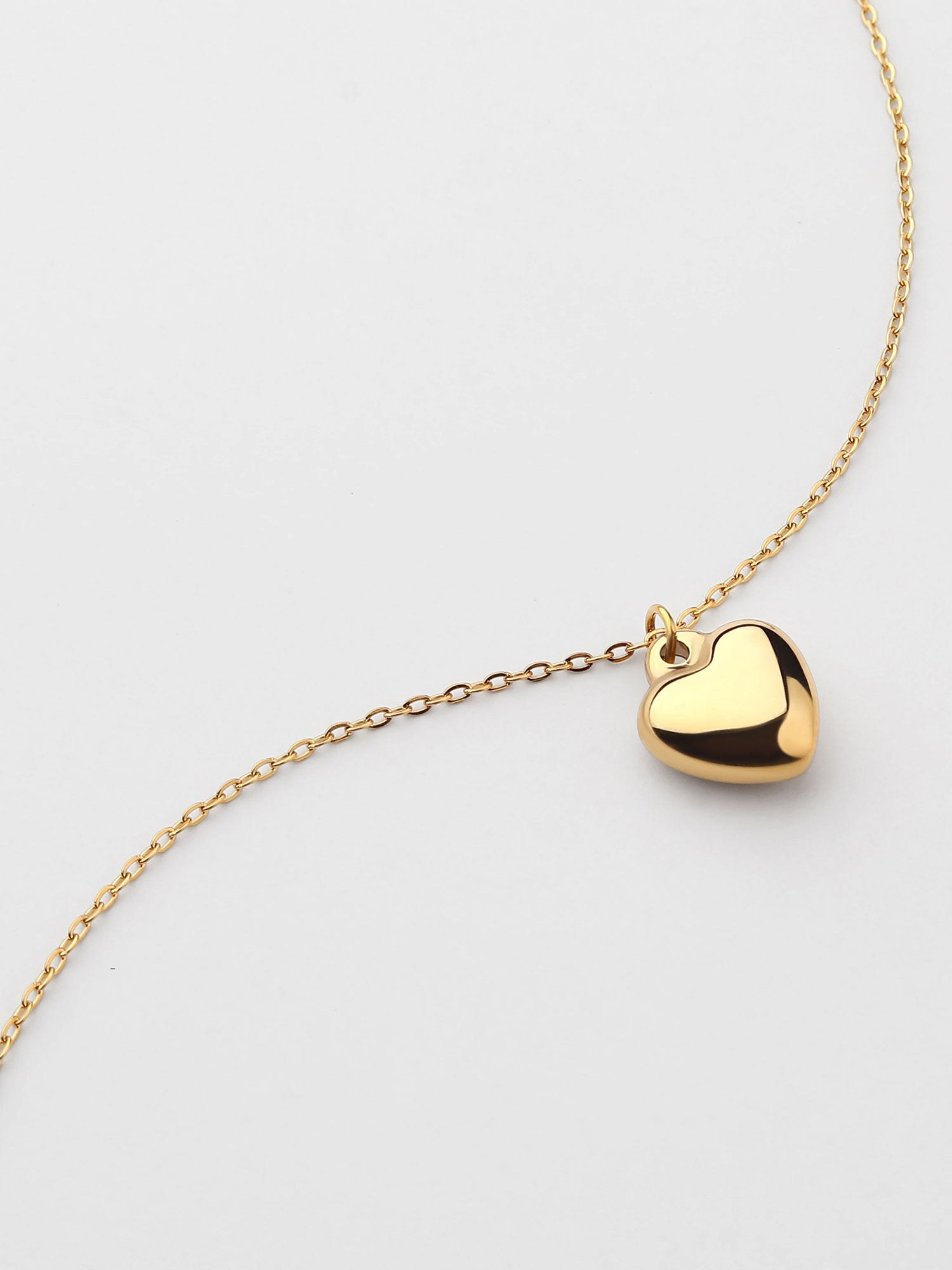 Colar figura coração Dourado