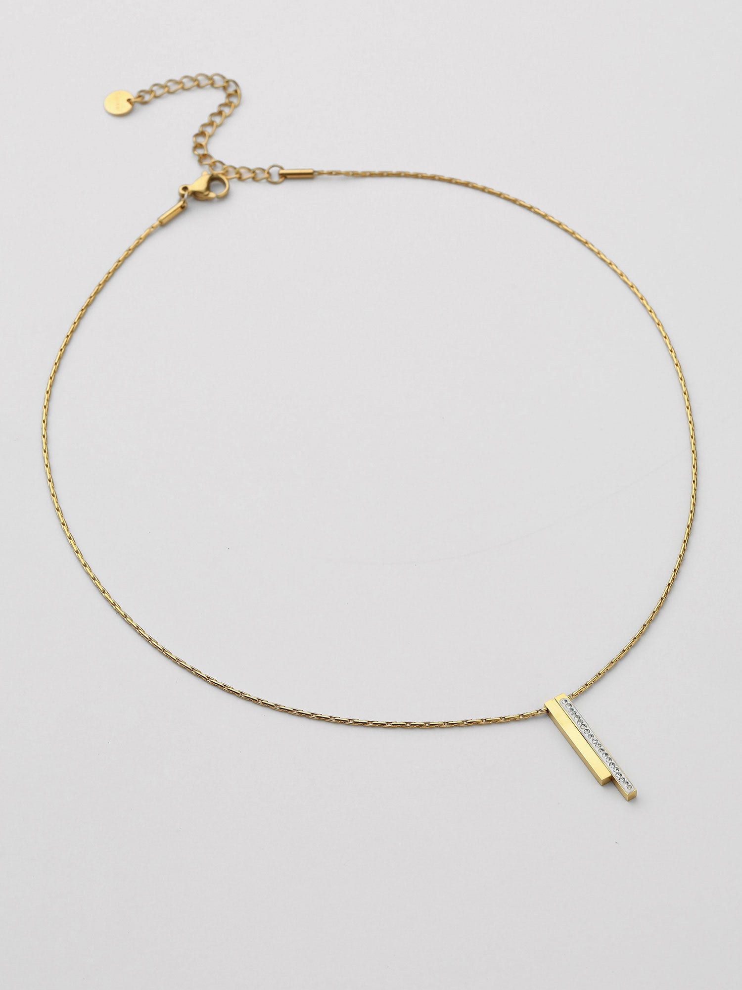 Colar Ivorya Zircónias Dourado Minimal