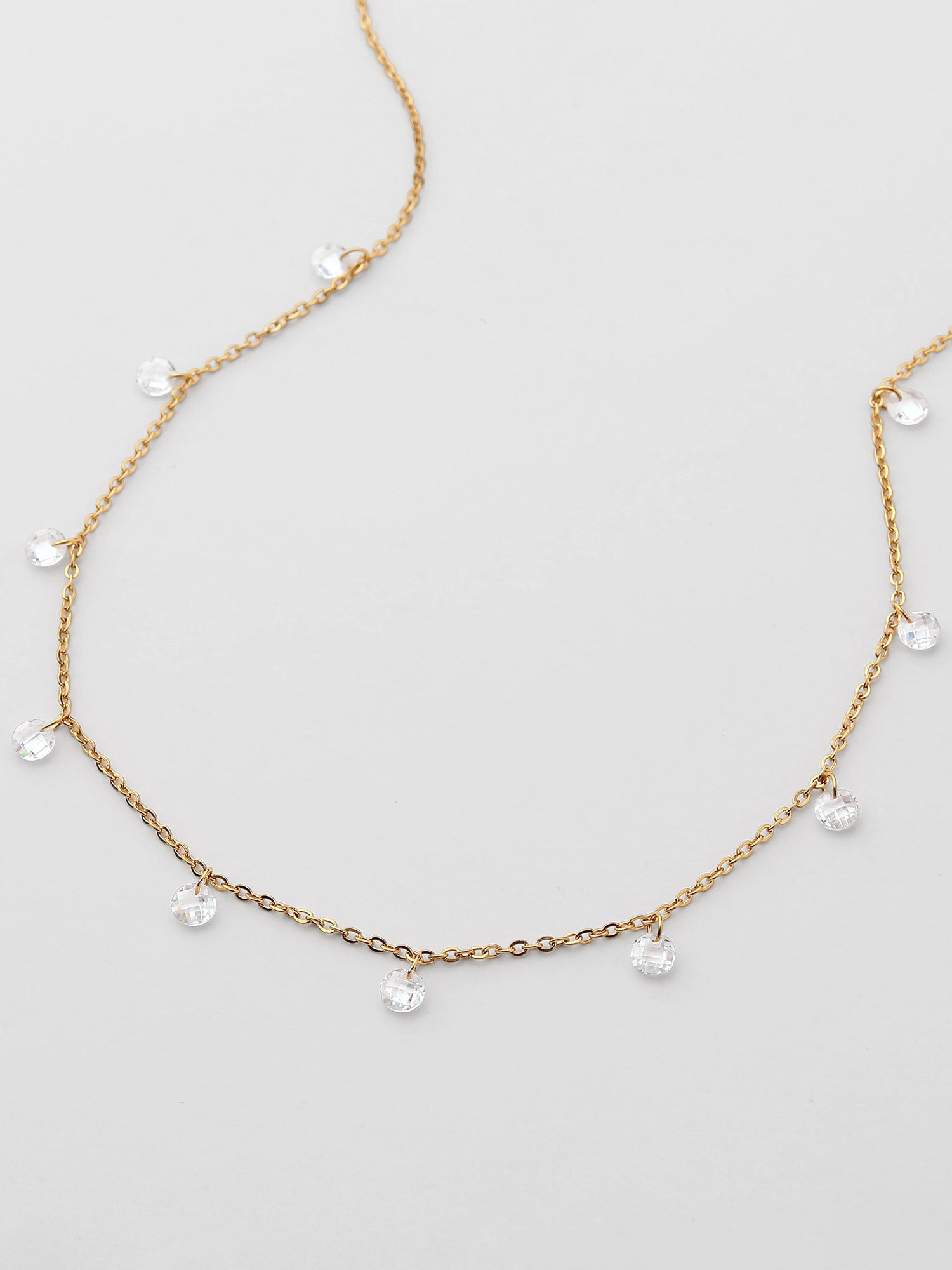 Colar Dourado com Pedras
