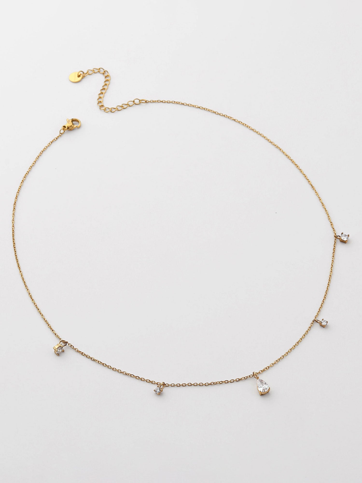 Colar com zircónias Dourado