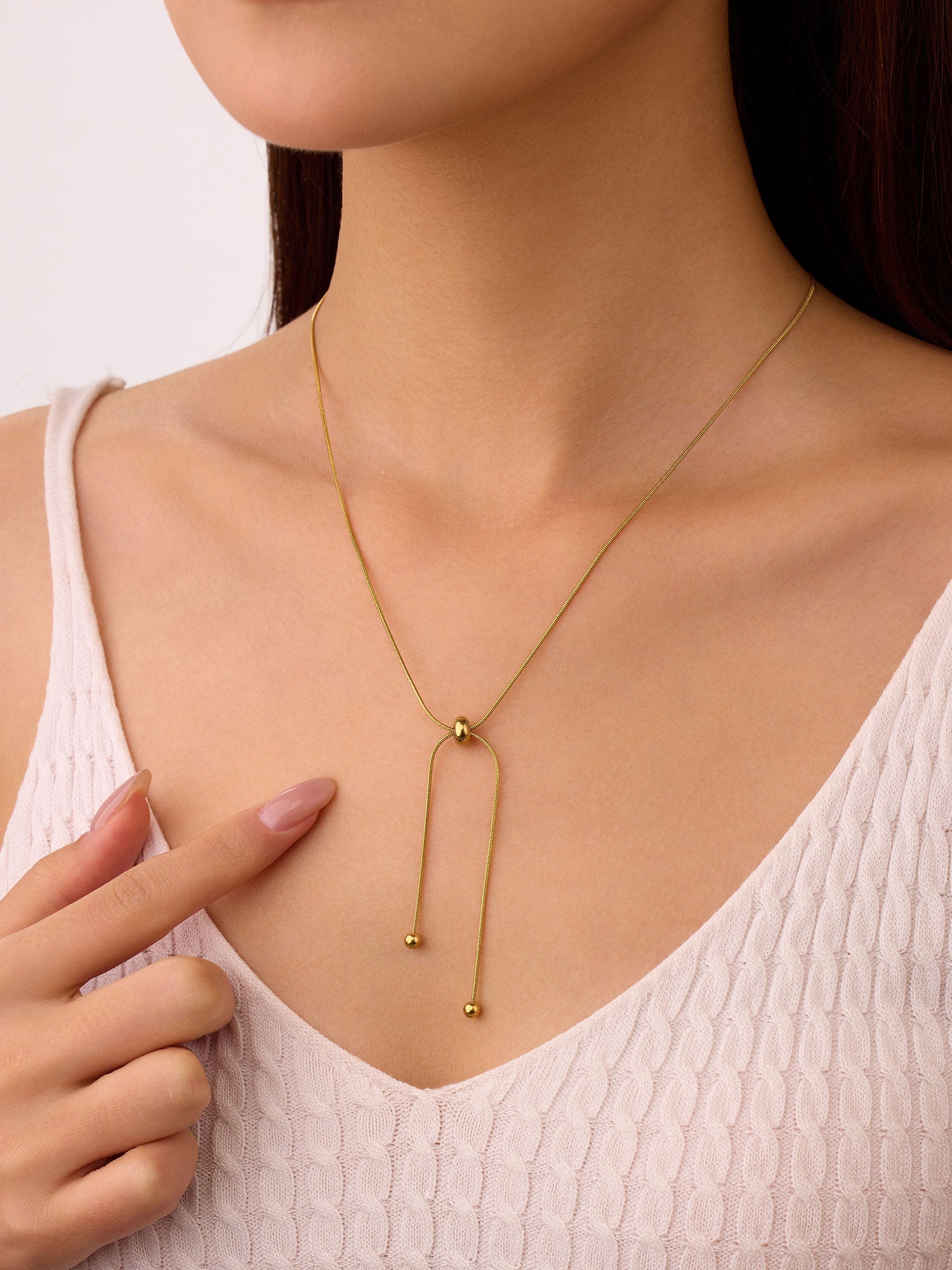 Colar Adeline com bolitas colgantes Dourado