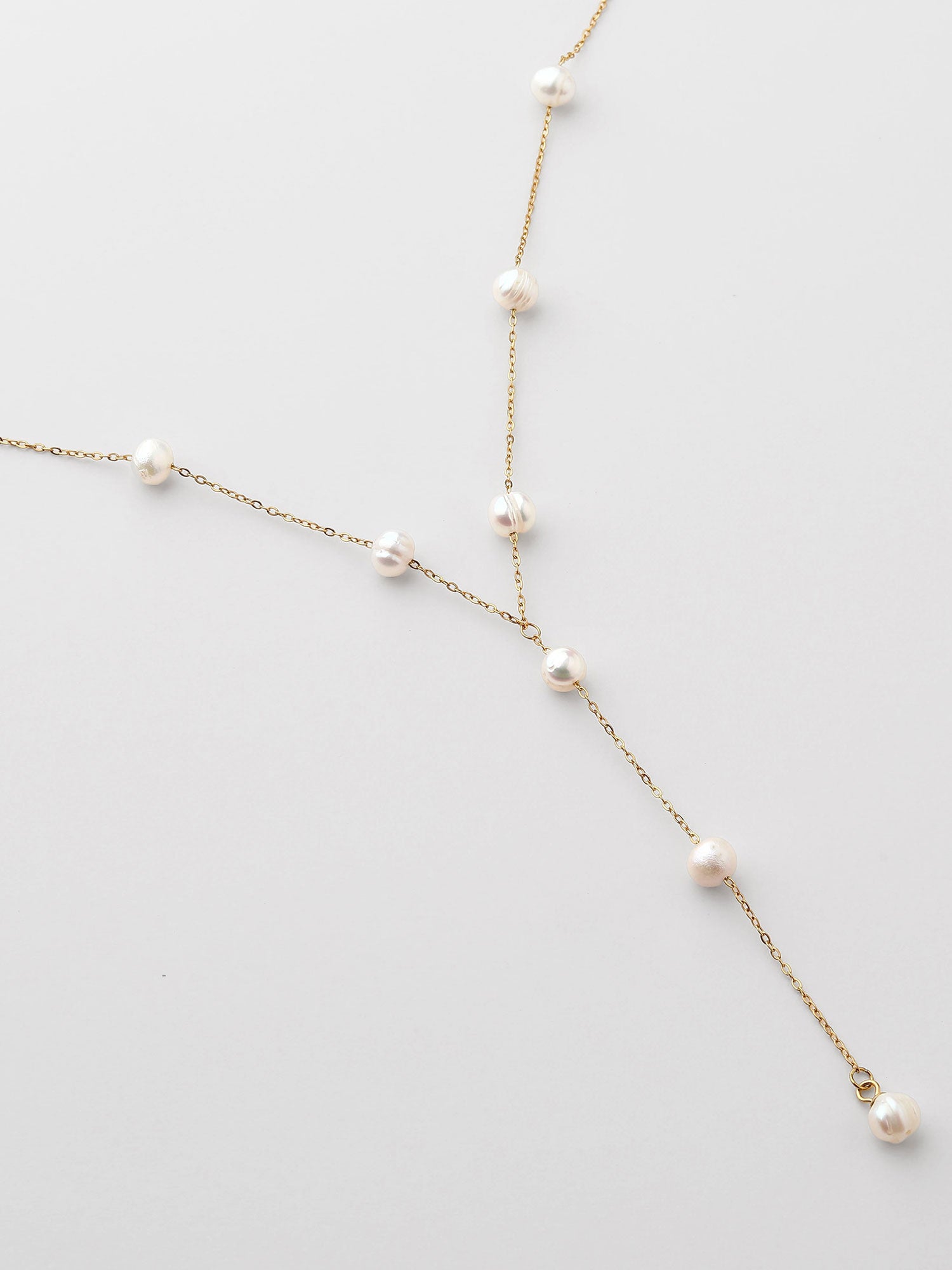 Colar longo com pérola Dourado