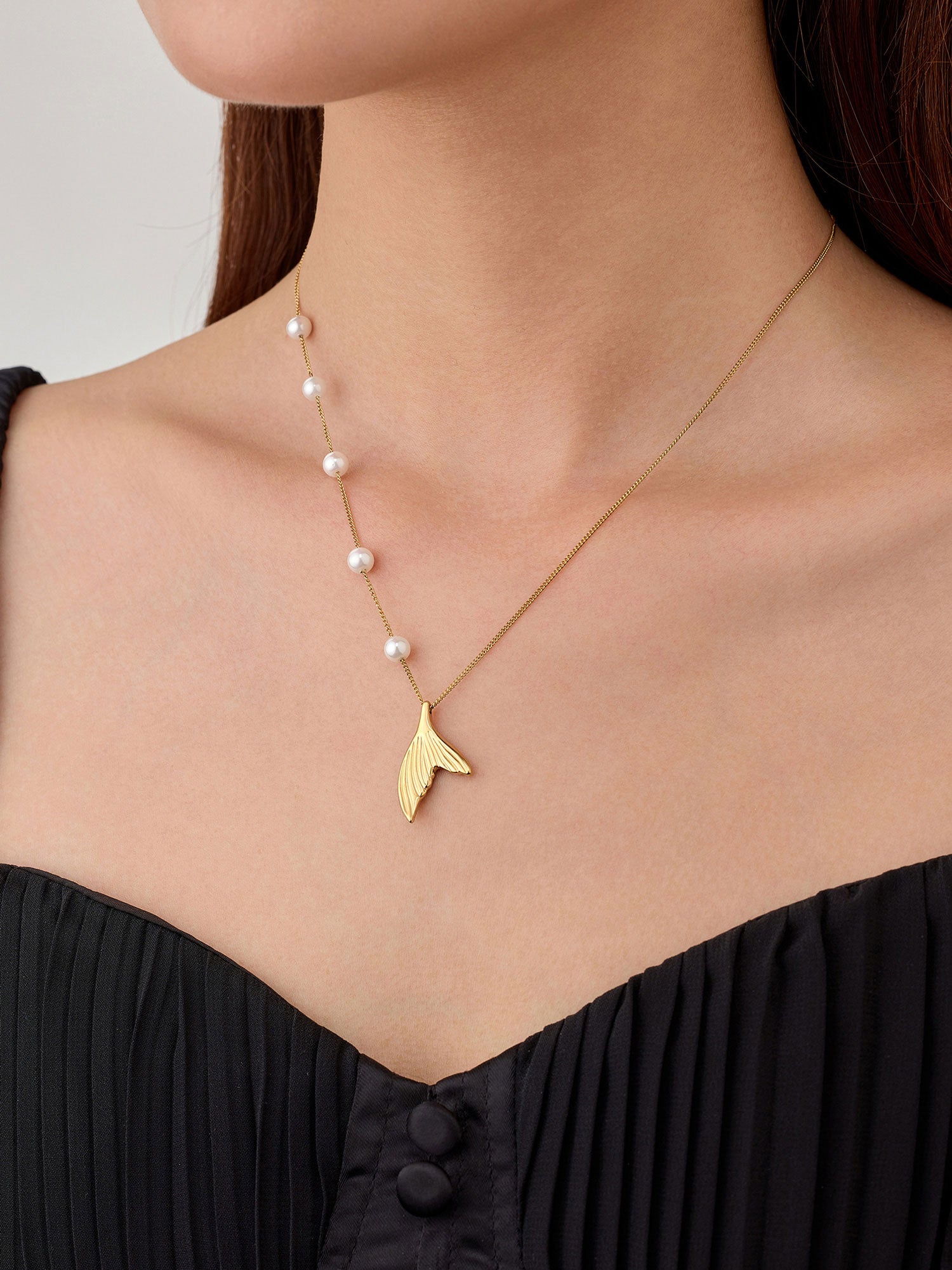 Colar Calyx Pérolas Dourado Pendente