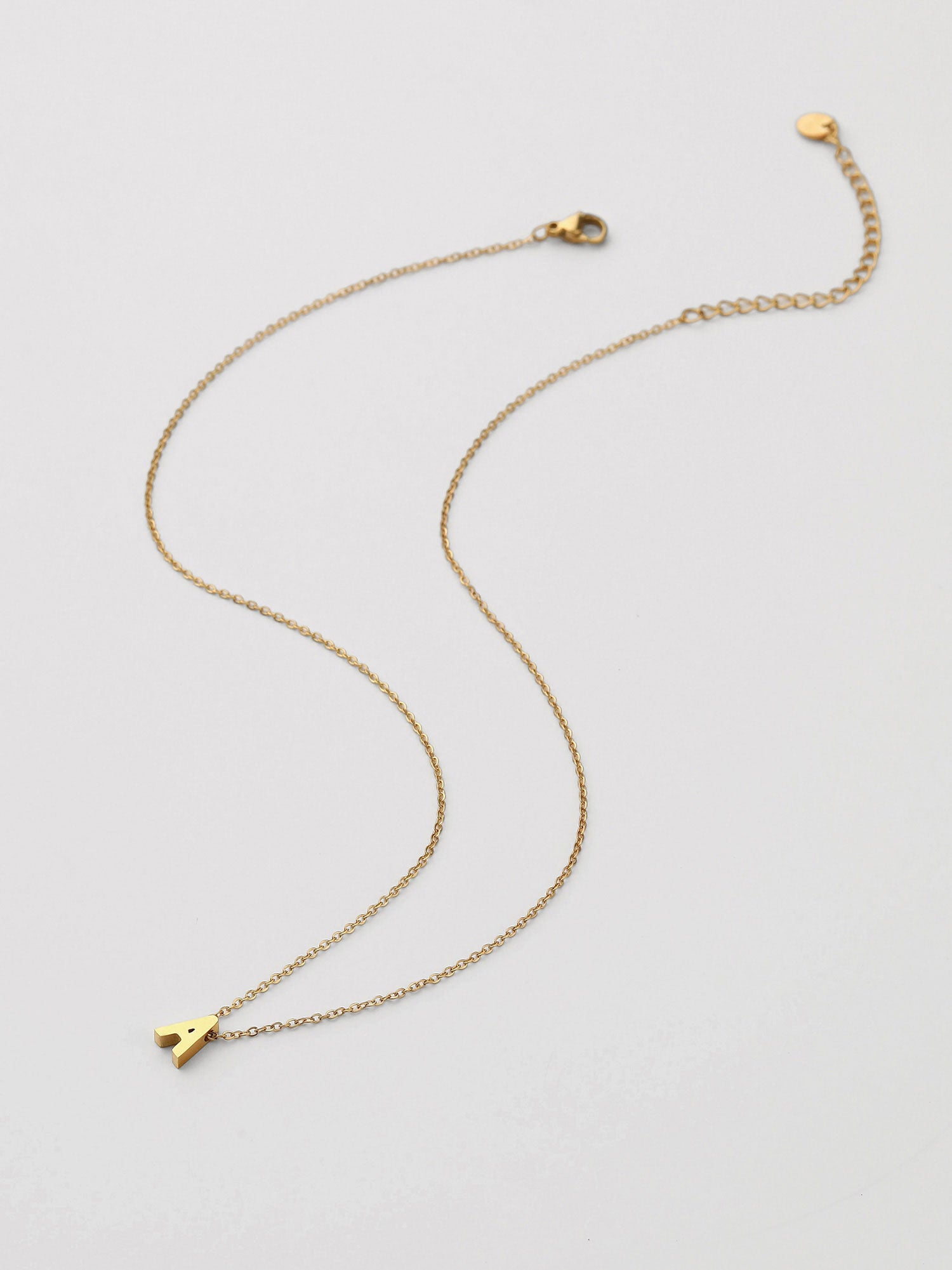 Colar Inicial A Dourado