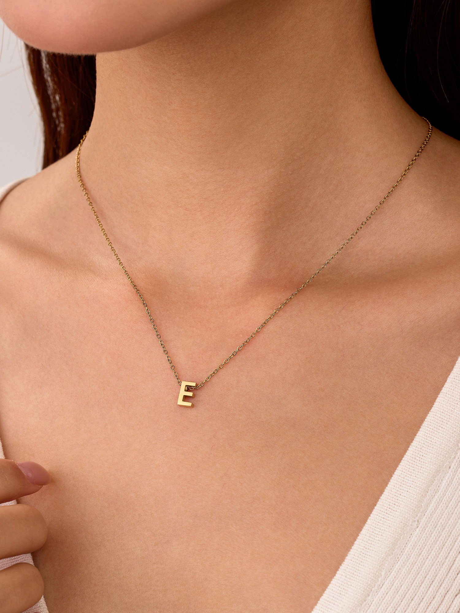 Colar Inicial E Dourado