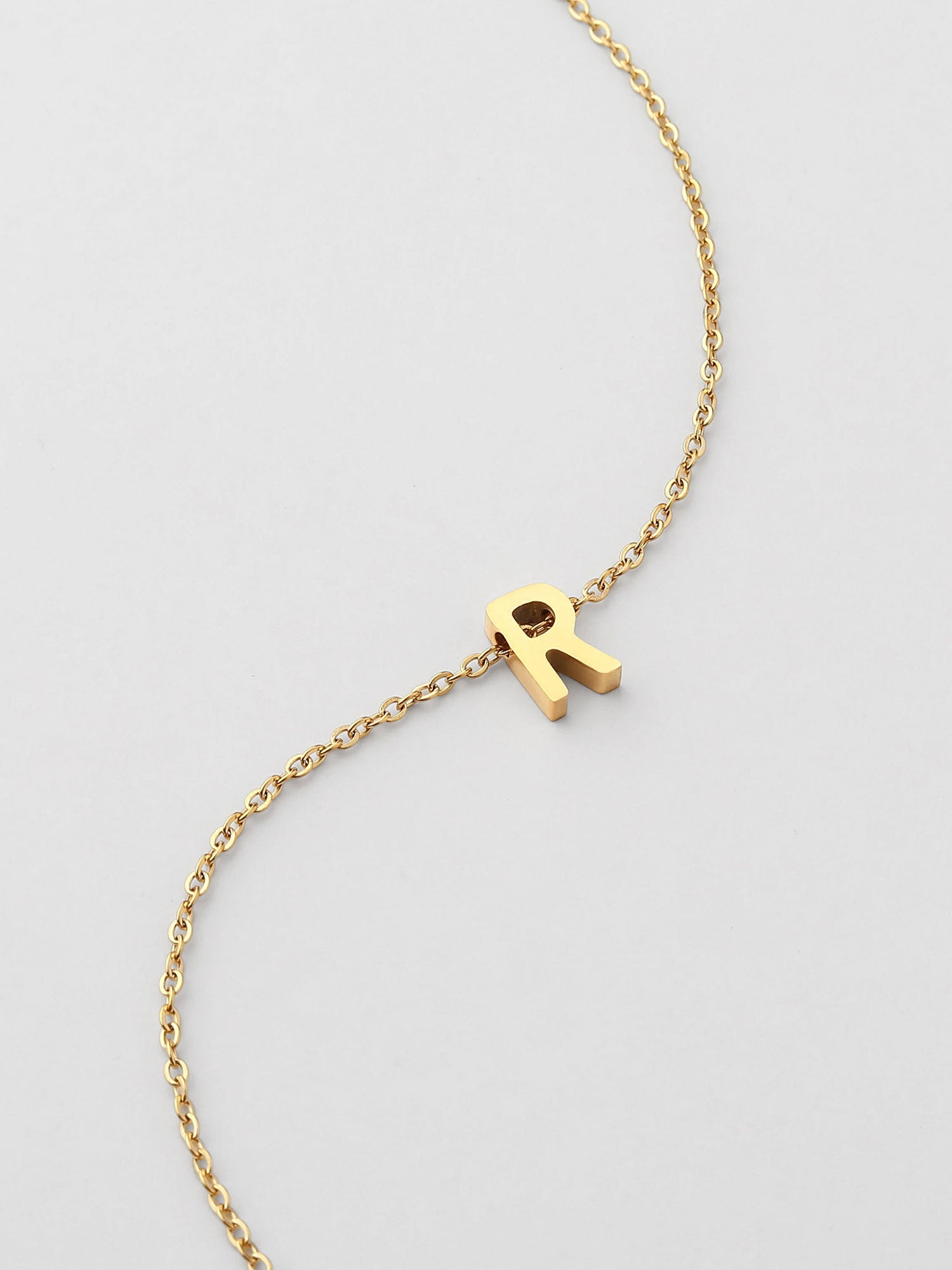 Colar Inicial R Dourado