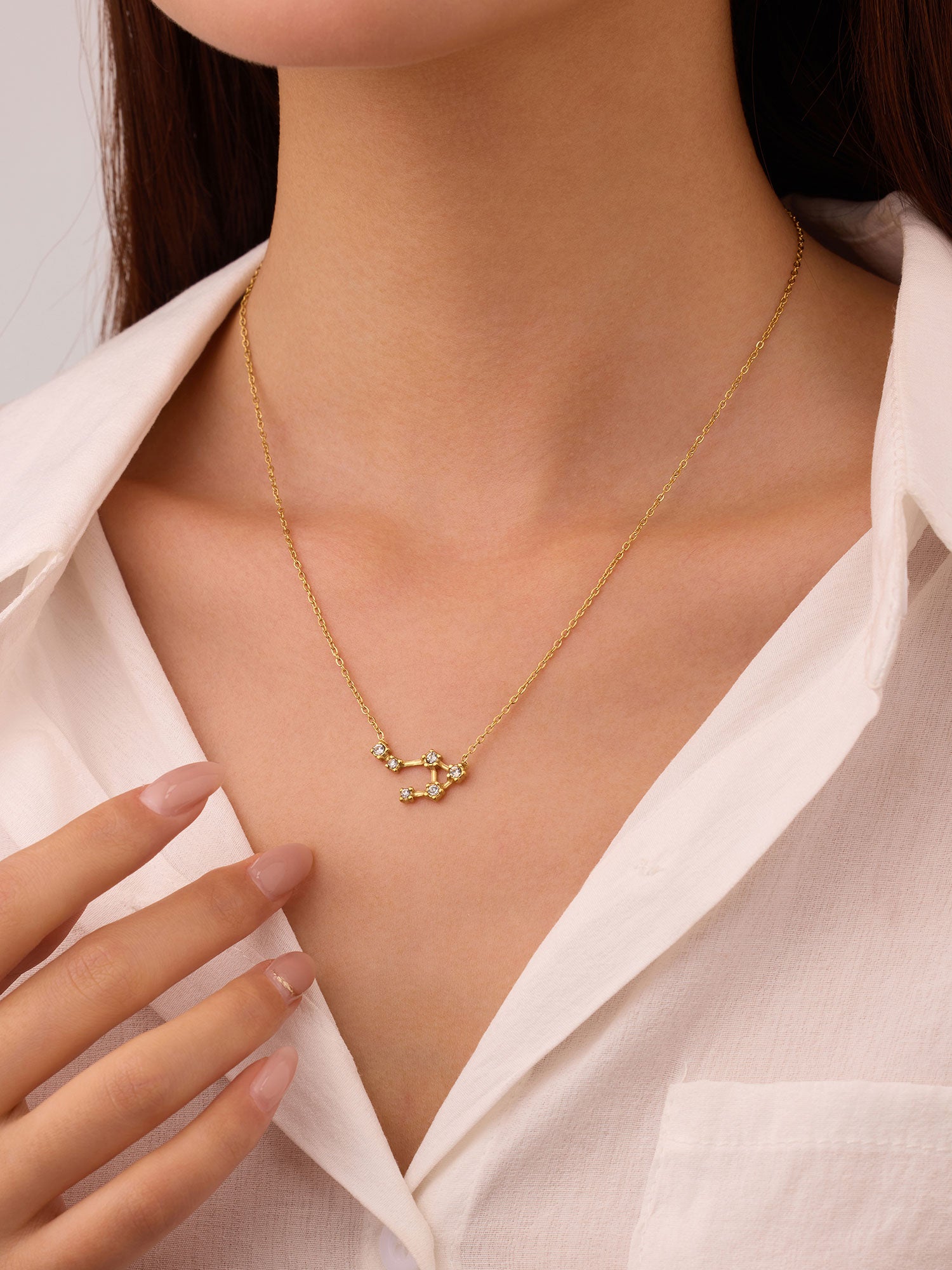 Colar Balança Constelação Dourado com zircónias