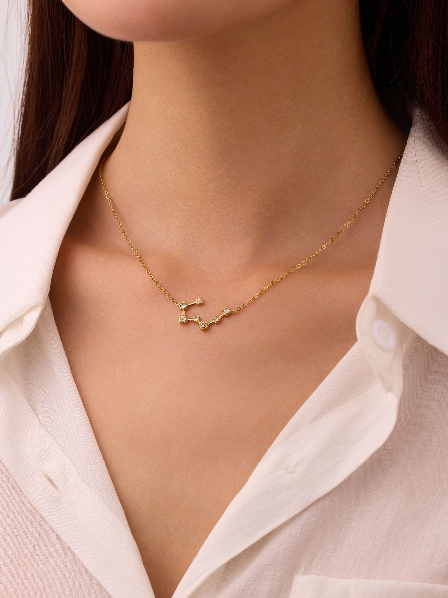 Colar Caranguejo Constelação Dourado com zircónias