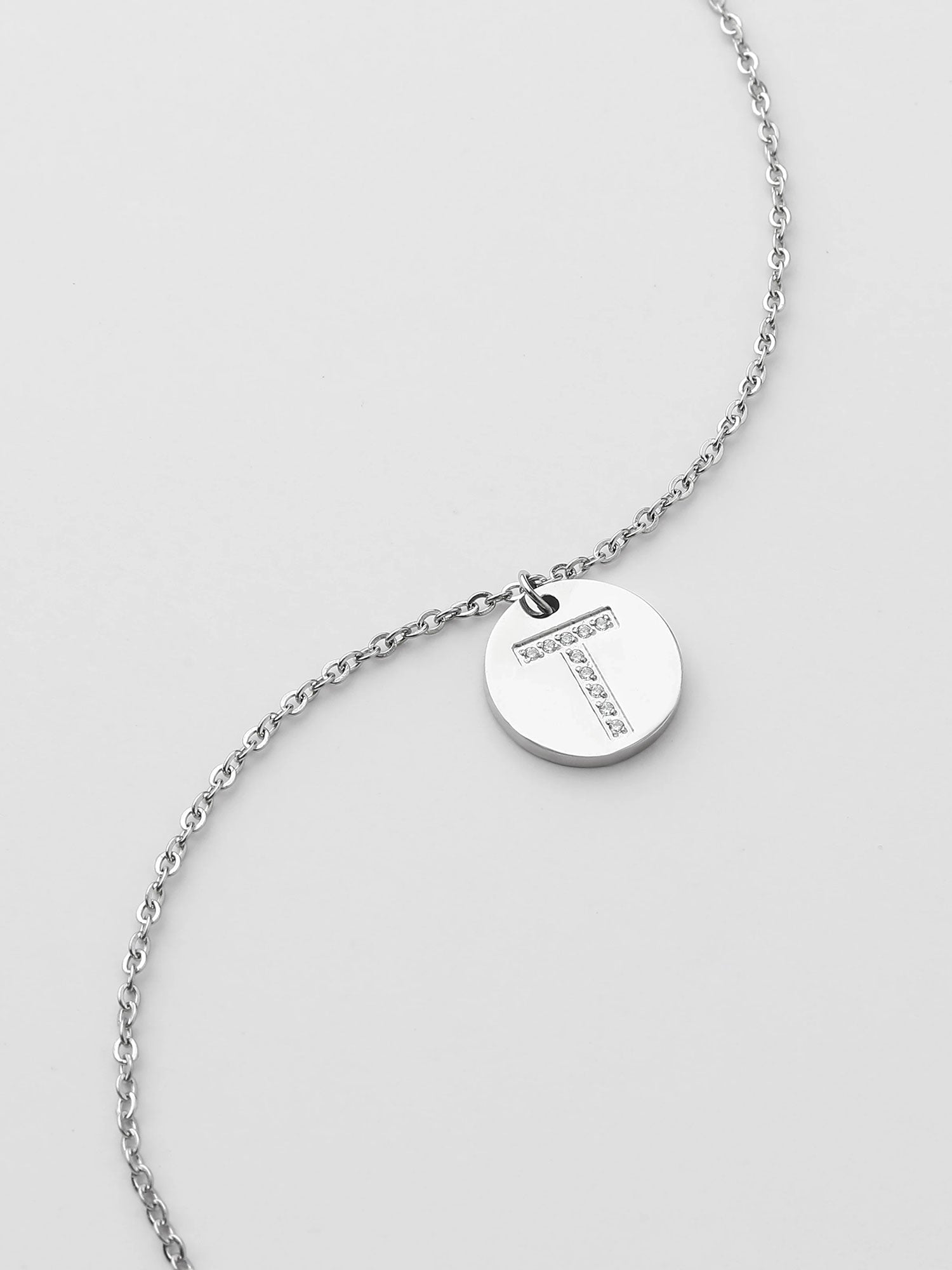 Colar Inicial T medalhão Prateado Brillante