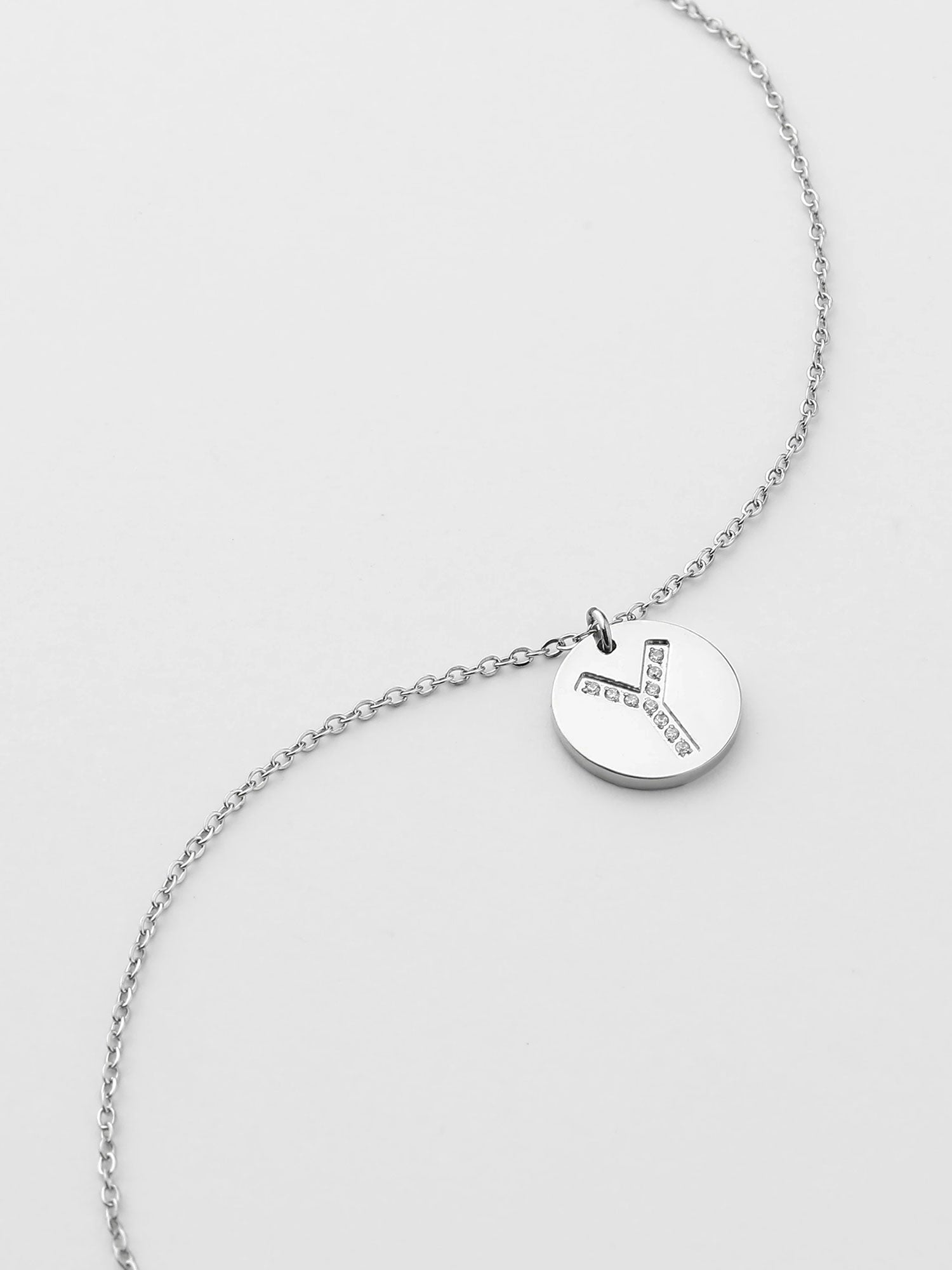 Colar Inicial Y medalhão Prateado Brillante