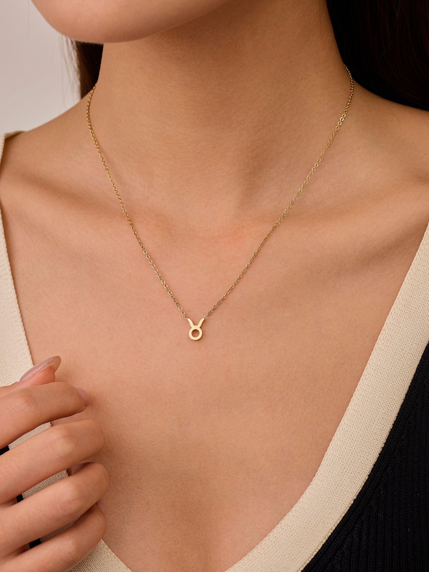 Colar Touro Dourado