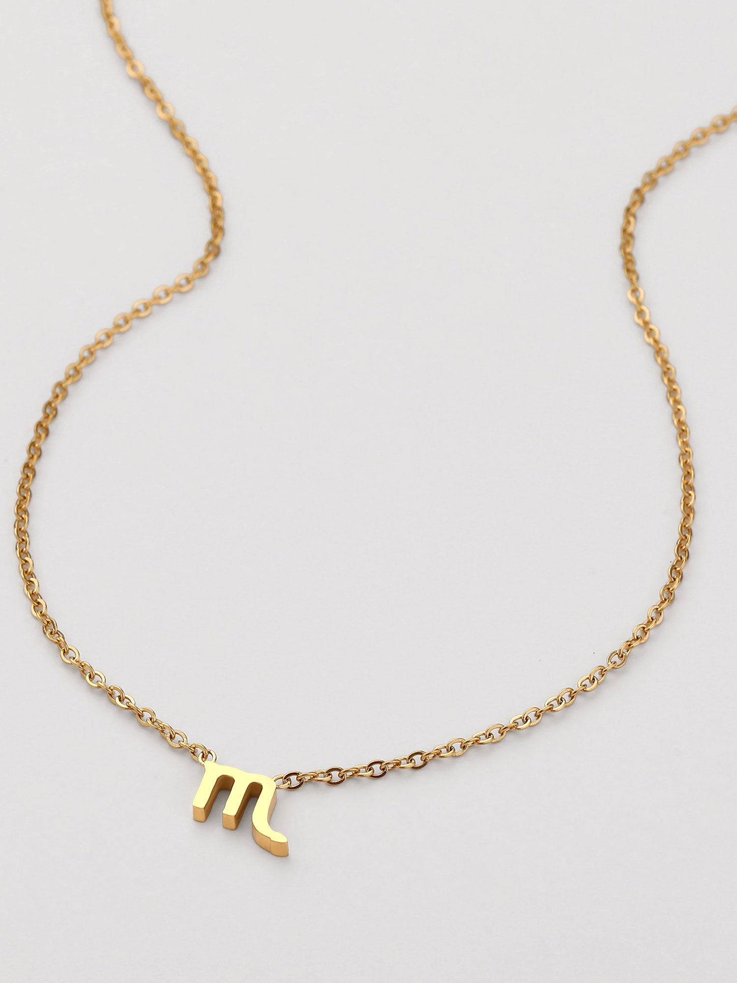 Colar Escorpião Dourado