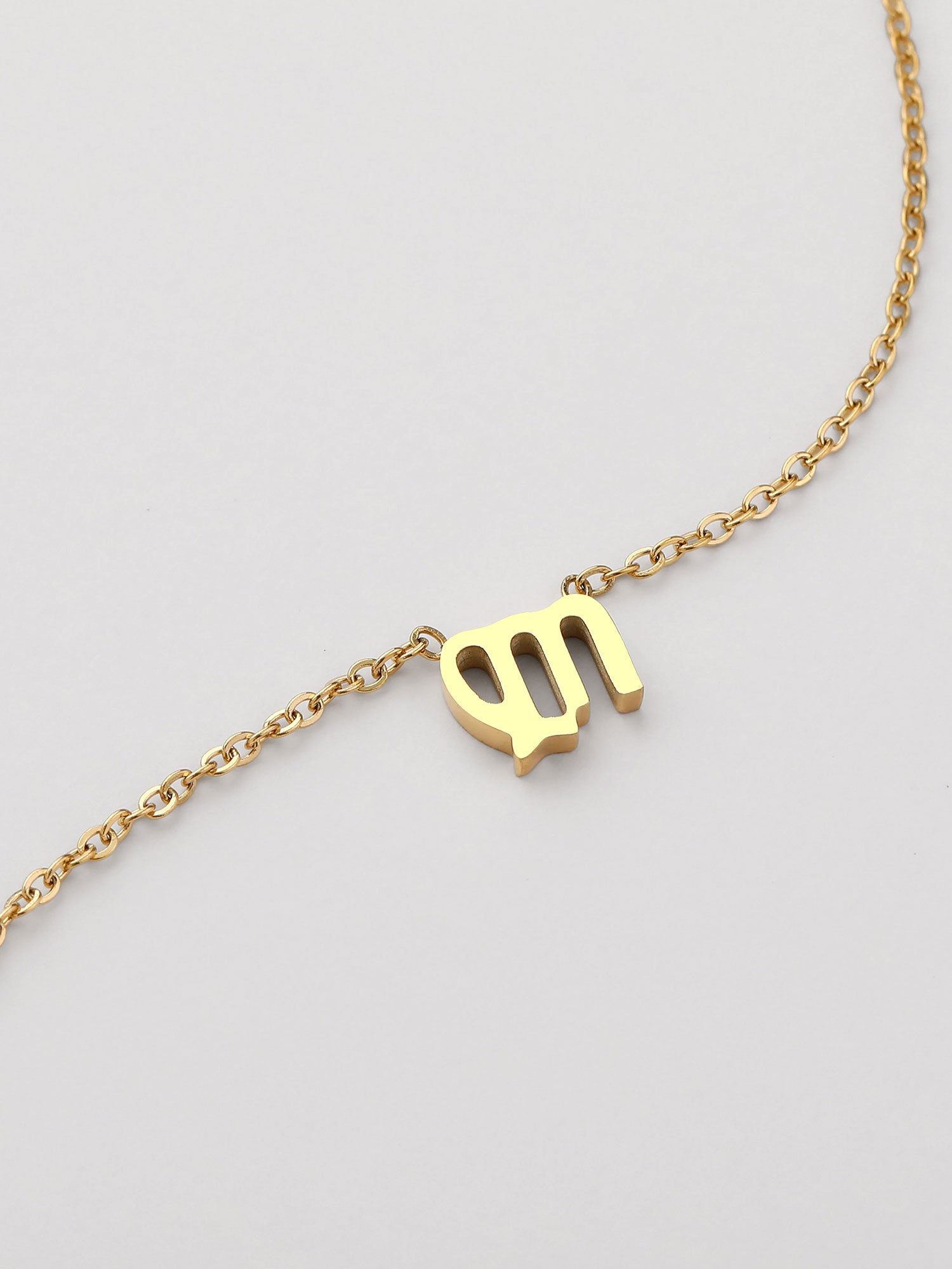 Colar Virgem Dourado