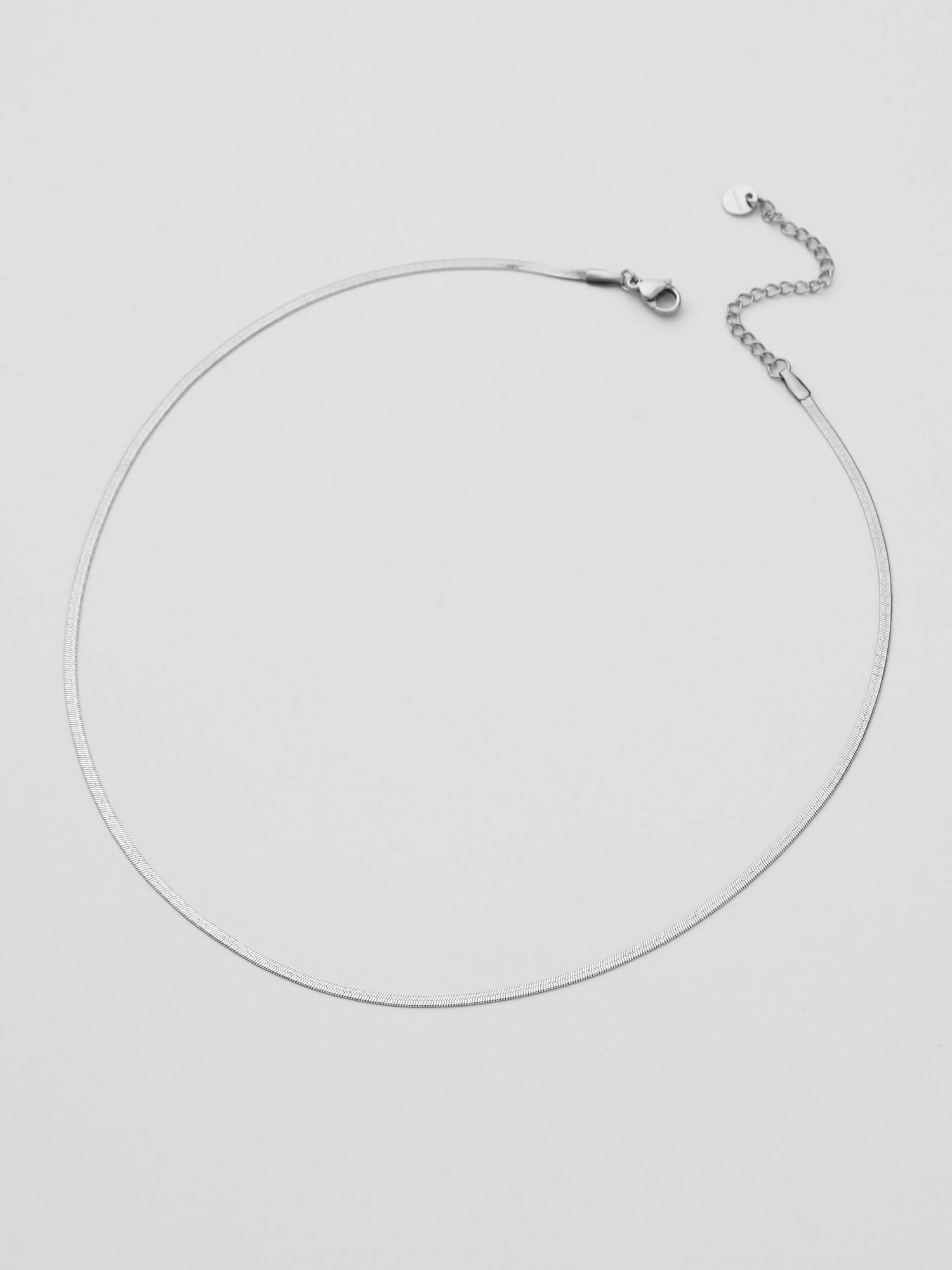 Colar de Correntes Adele Prateado Elos 2mm espessura