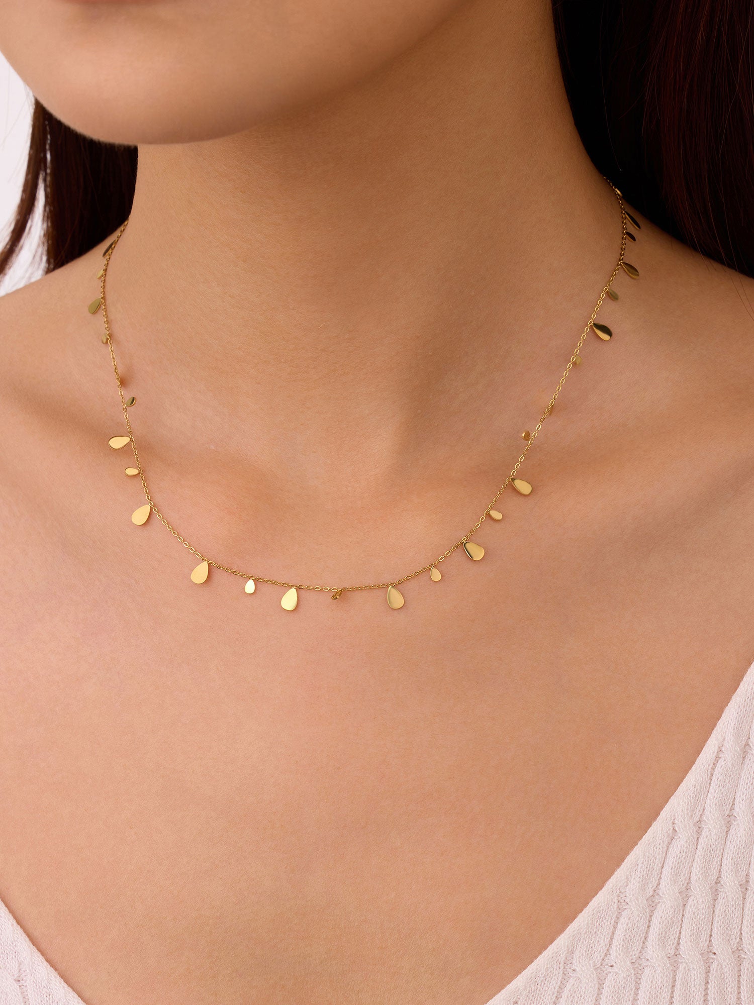 Colar Gotas Dourado Curto