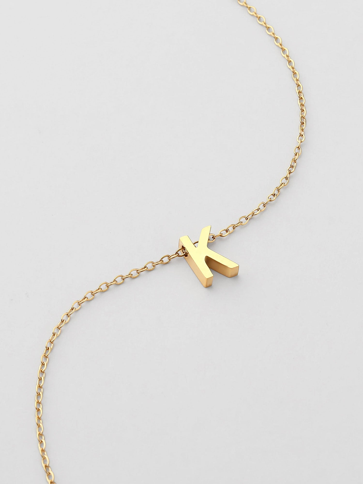 Colar Inicial K Dourado