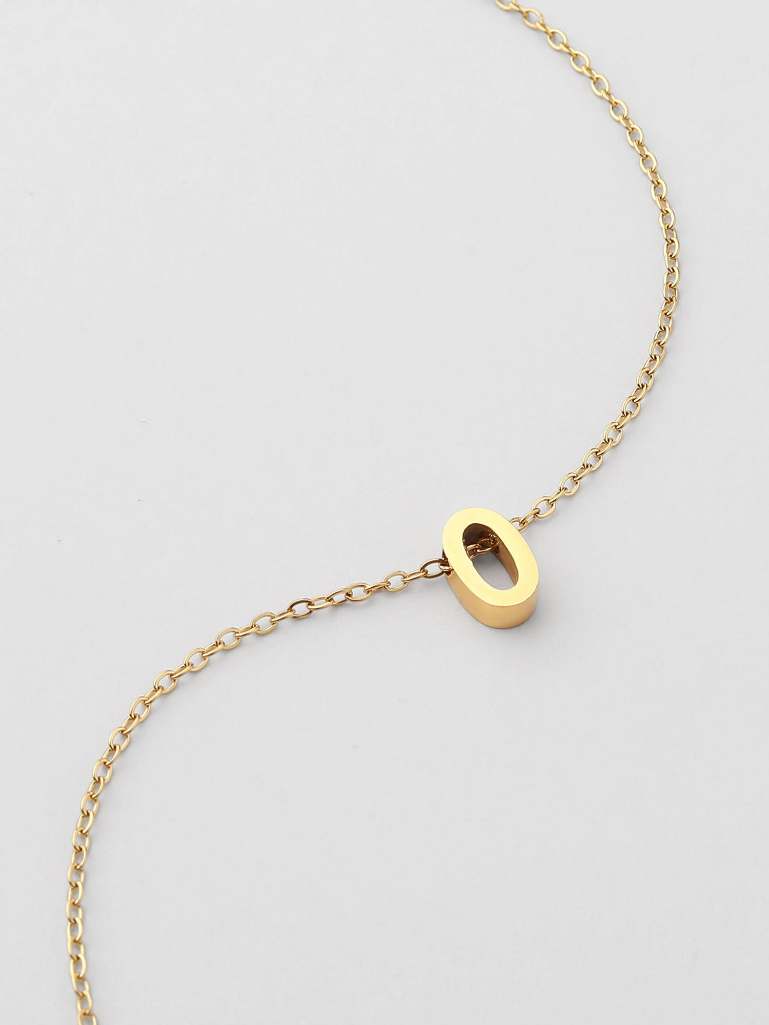 Colar Inicial O Dourado