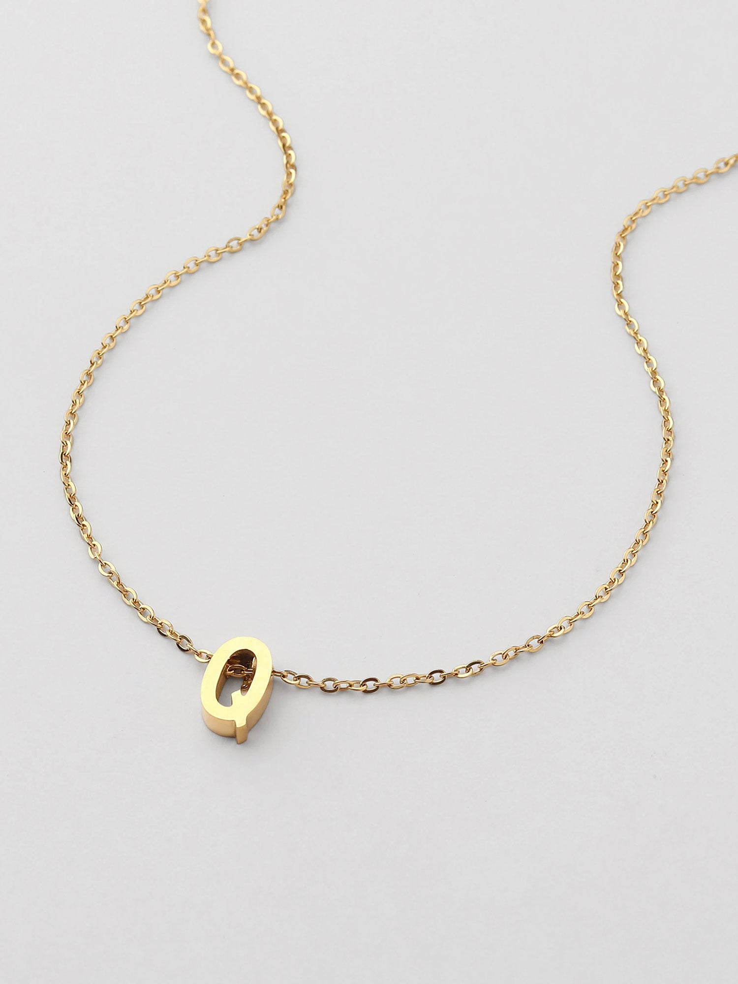 Colar Inicial Q Dourado