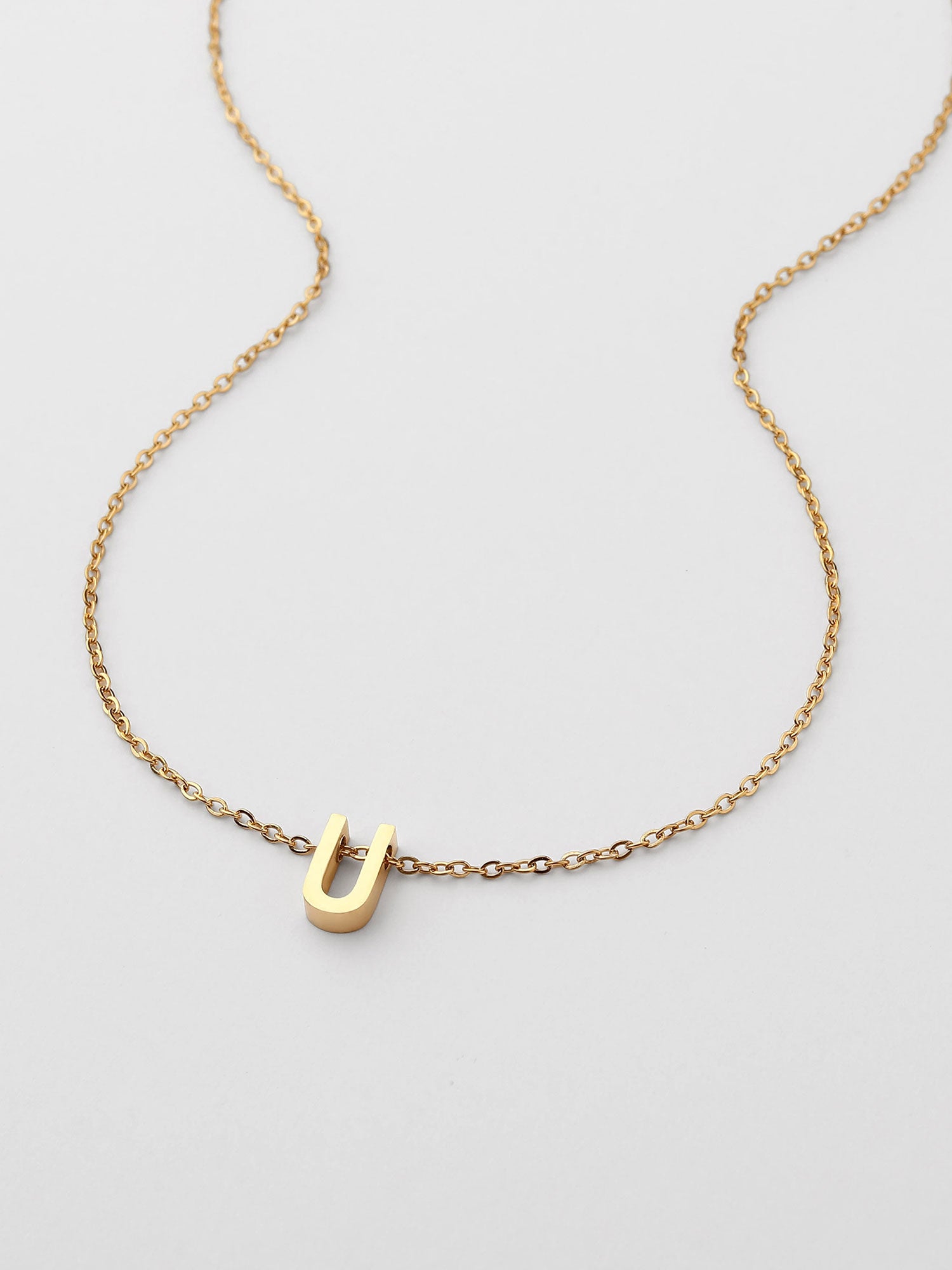 Colar Inicial U Dourado