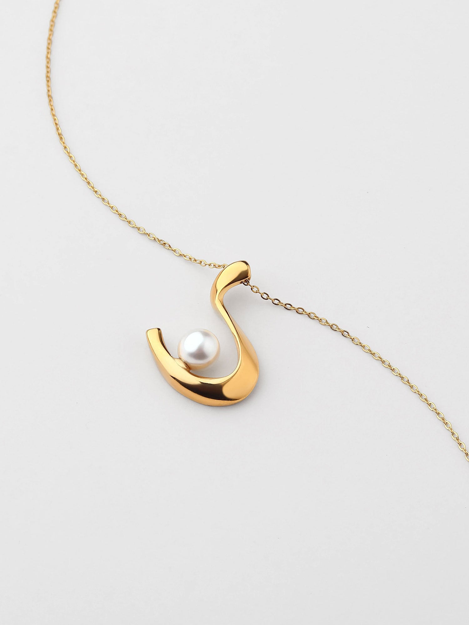 Colar com pérola grande Dourado