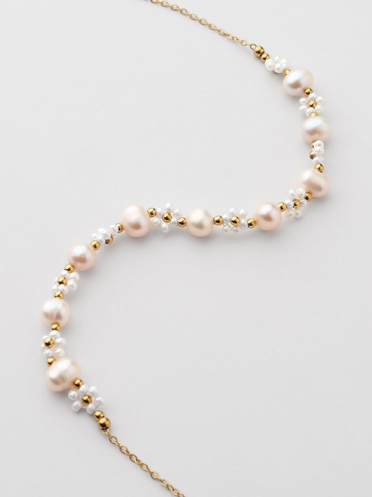 Colar pérola Dourado Clássico