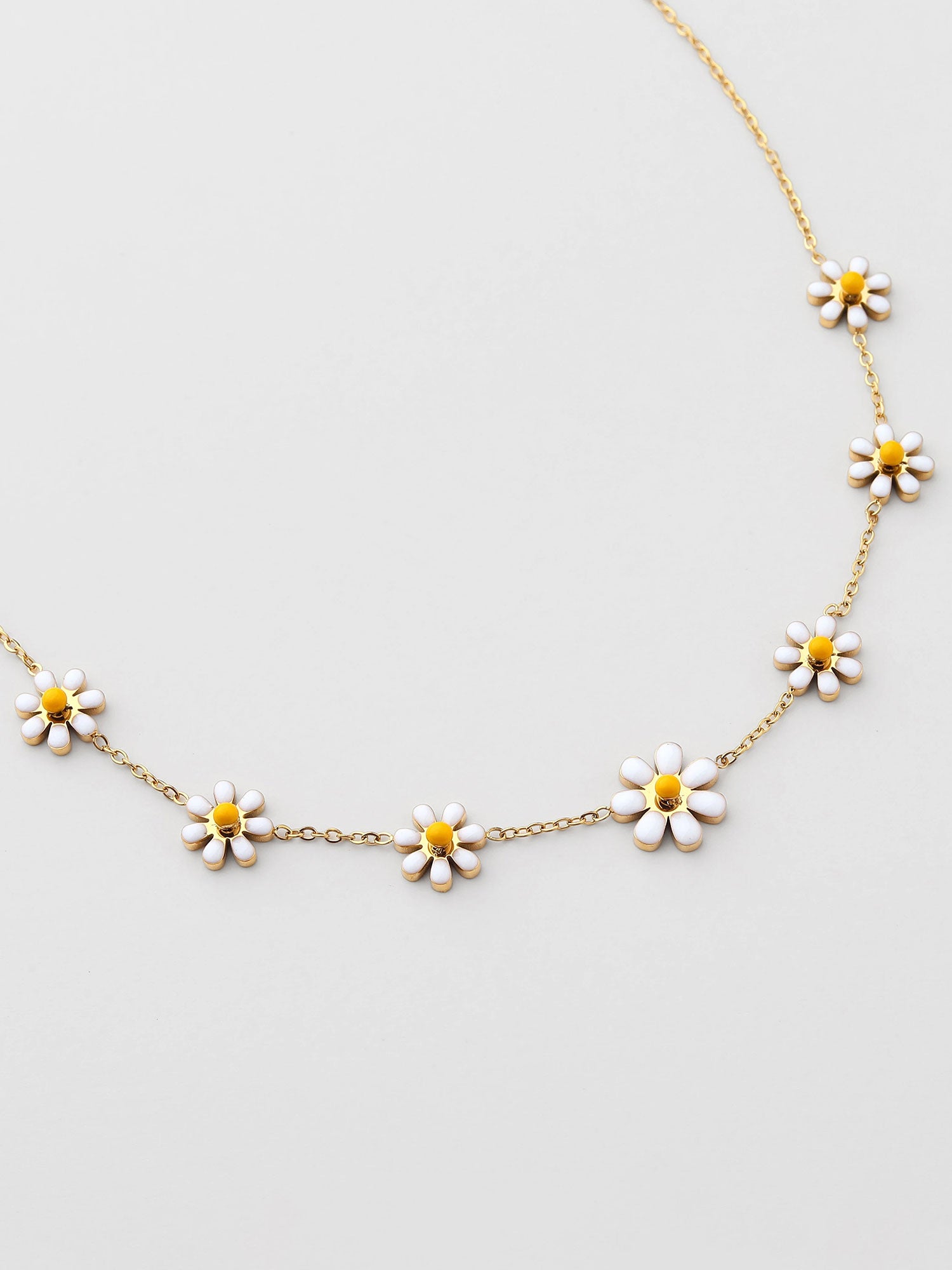 Colar flor margarida Dourado