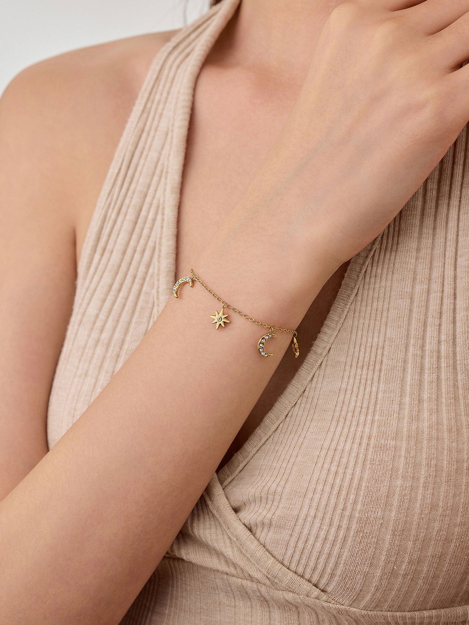 Pulseiras de corrente Avalen Zircónias Figuras Dourado