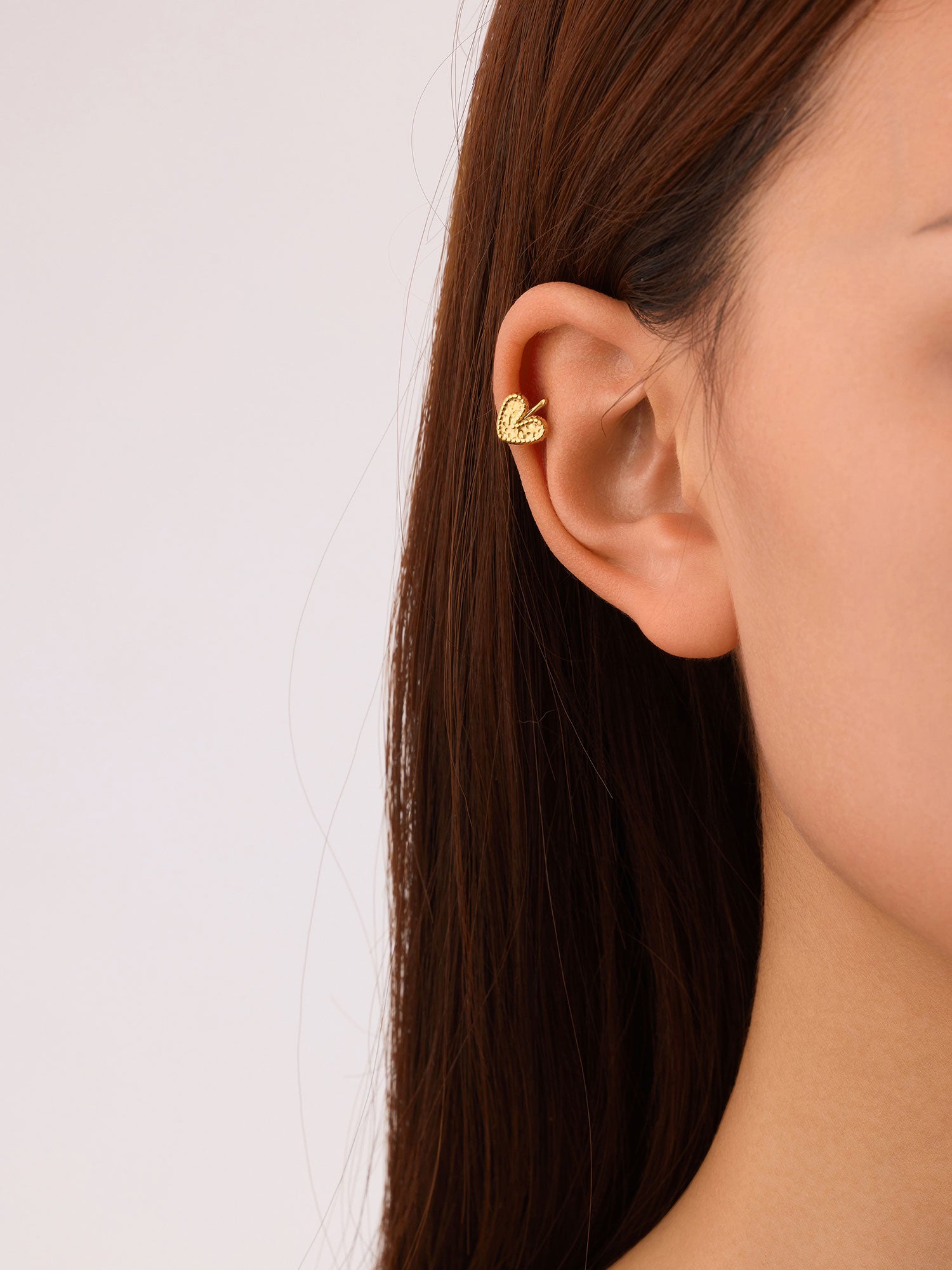 Ear cuff coração Maris dourado