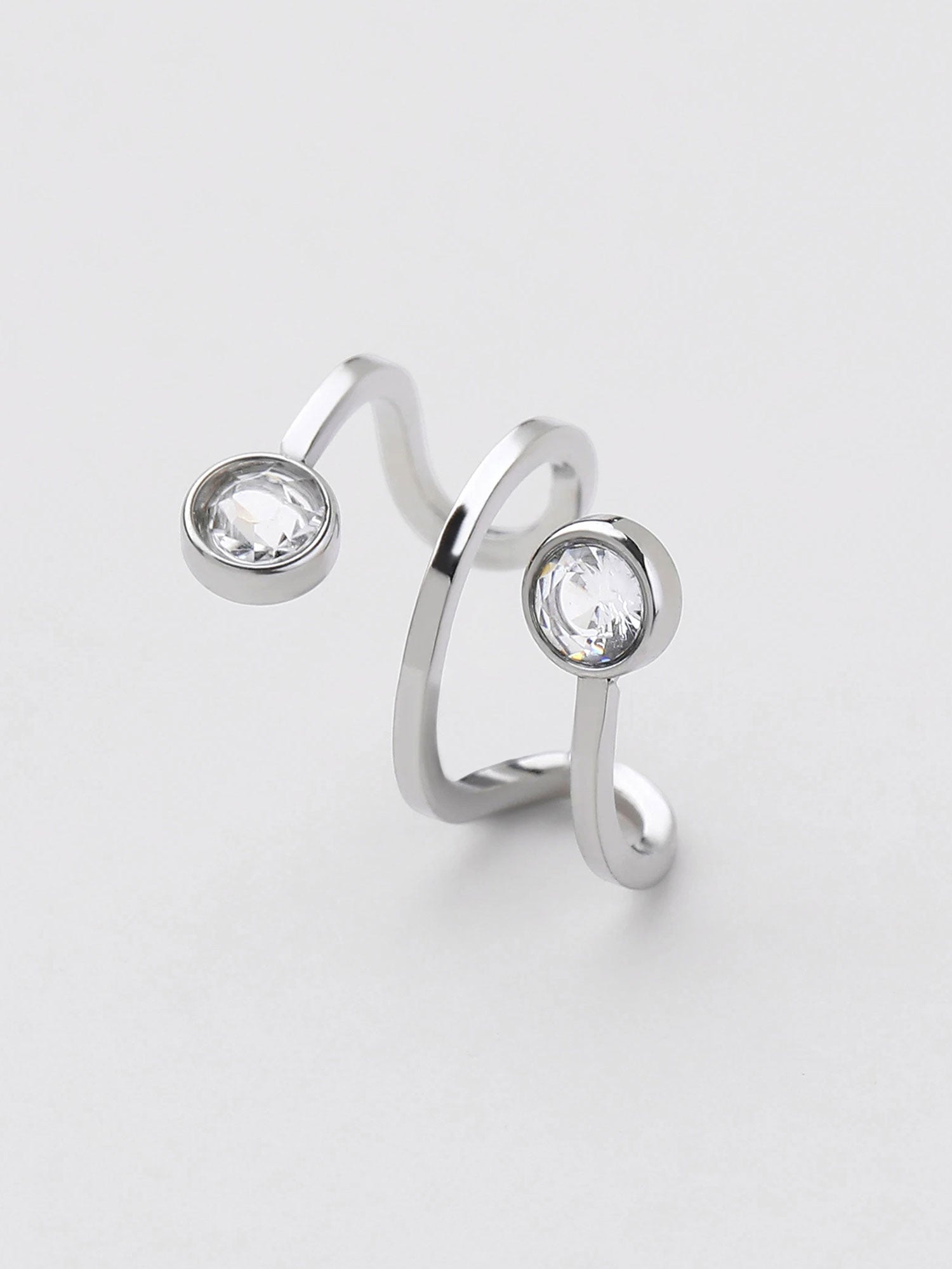 Ear cuff Yena com zircónias prateado