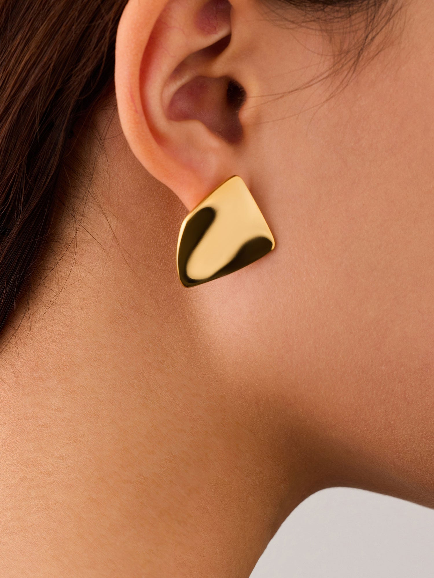 Brincos Iona geométricos dourados