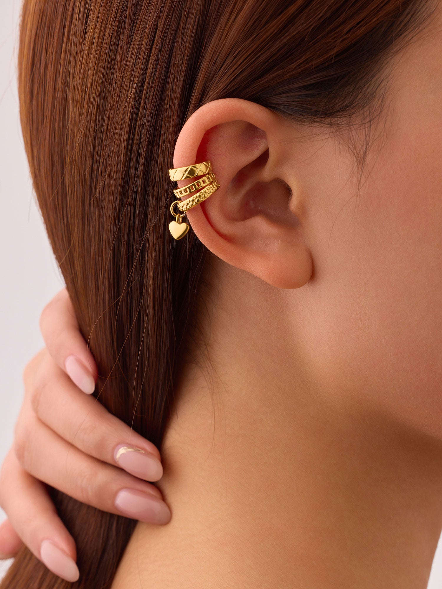 Ear cuff Leya dourado