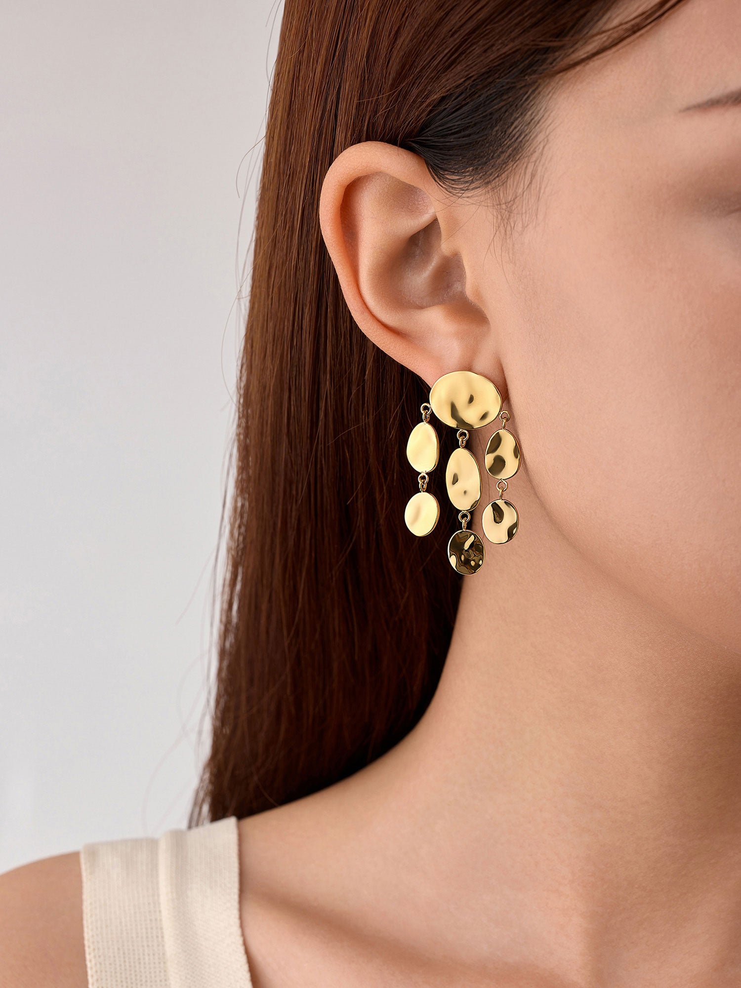 Brincos Pequeno Pendente Venya Dourado