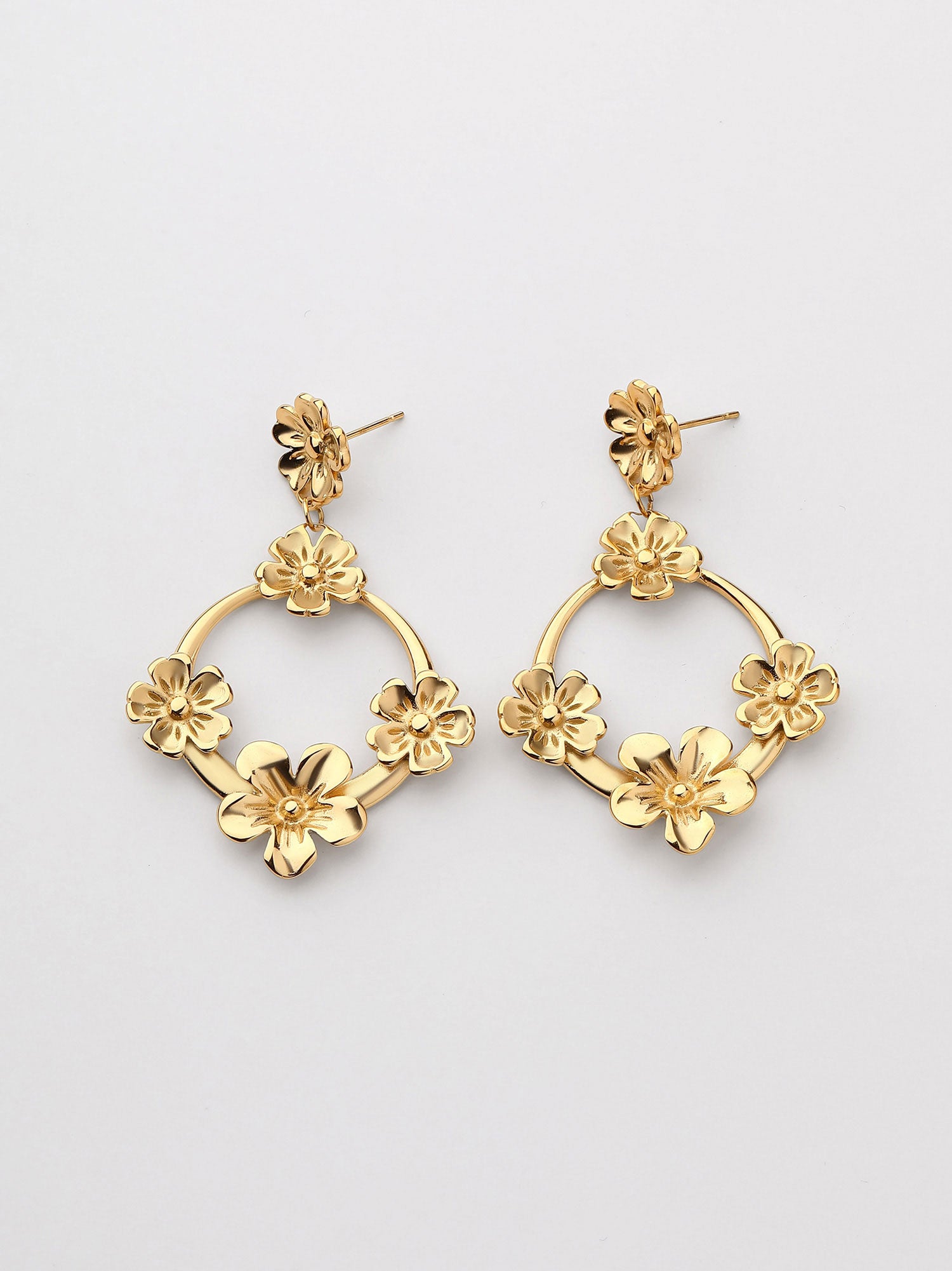 Brincos Flores Xenia Dourado Pendente