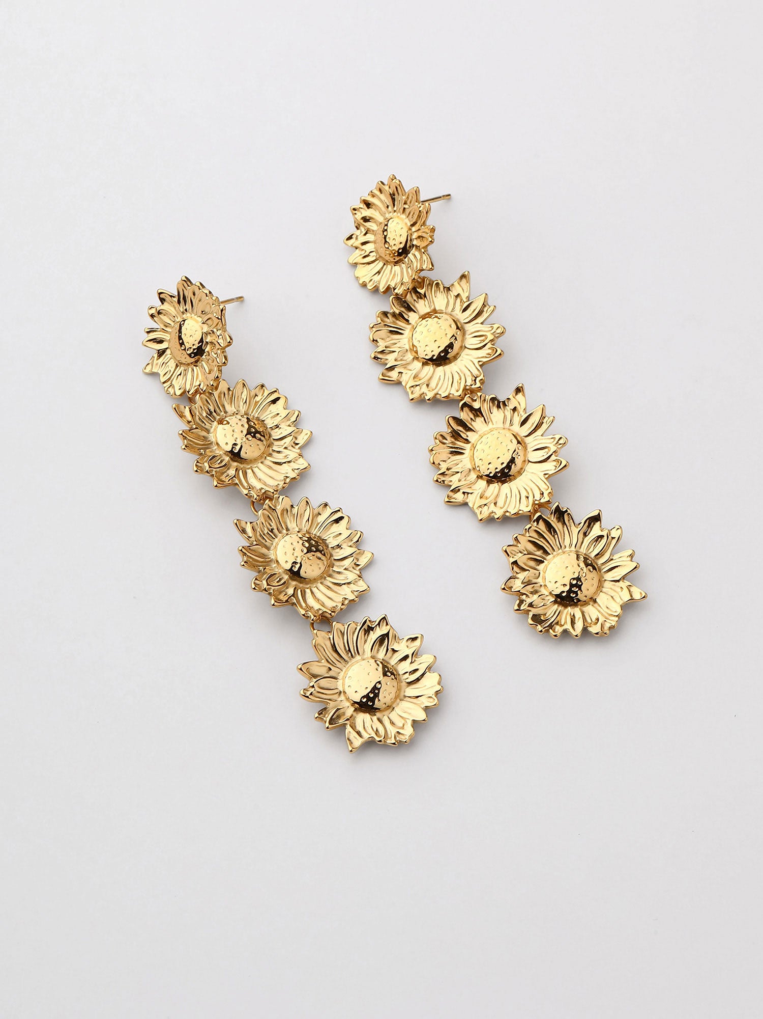 Brincos Girassol Zelia Dourado Minimal