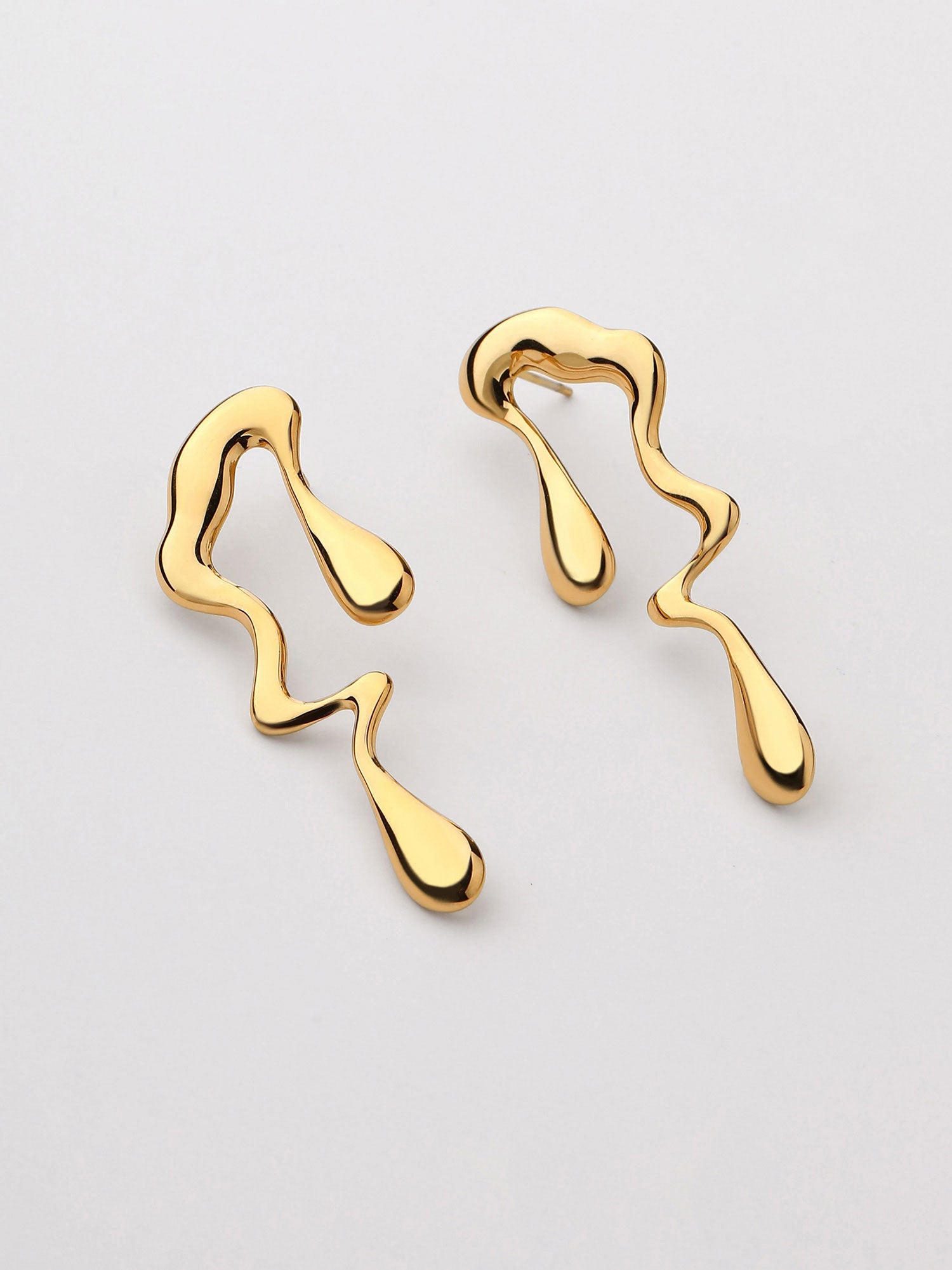 Brincos Formas Orgânicas Vaila Dourado