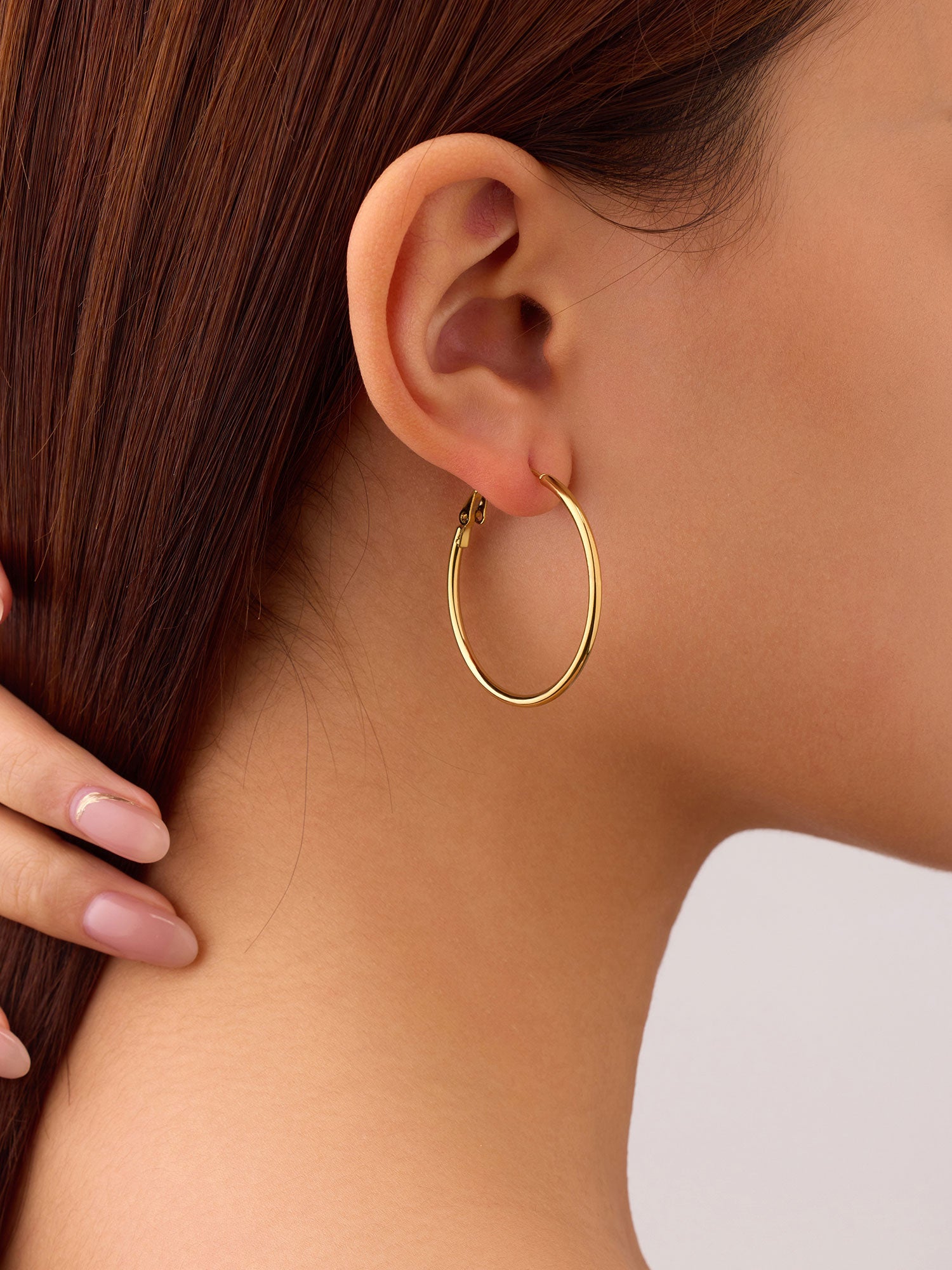 Brincos aro Amara dourados S